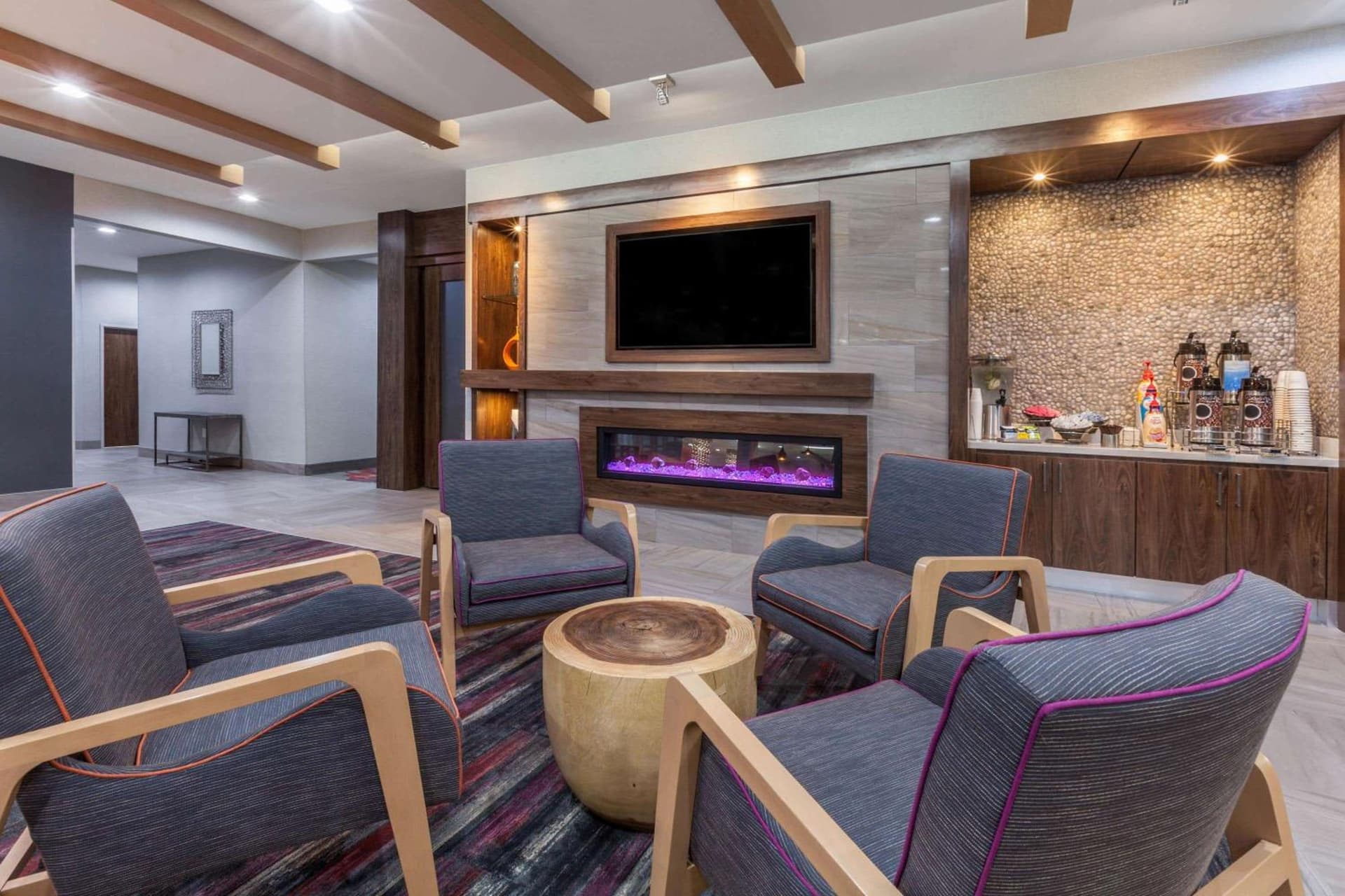 La Quinta by Wyndham Houston East at Sheldon Rd gallery photo in Channelview, TX — image 33