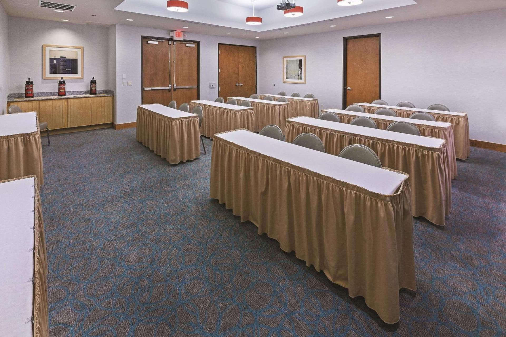 La Quinta by Wyndham Austin NW/Lakeline Mall gallery photo in Cedar Park, TX — image 40