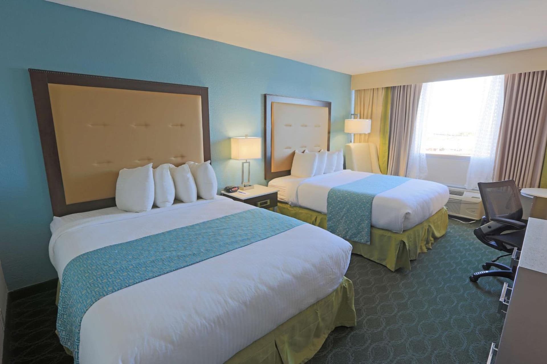 Wyndham Garden Kenosha Harborside gallery photo in Kenosha, WI — image 10