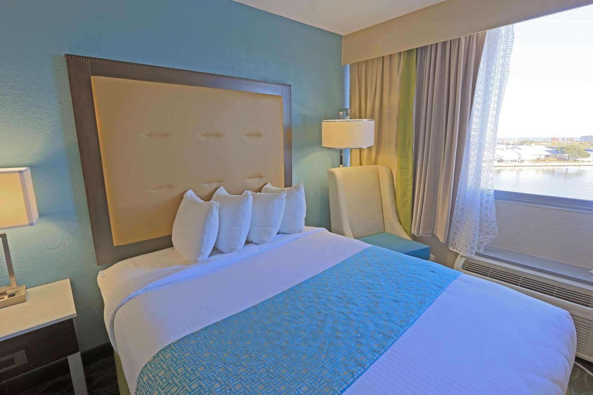Wyndham Garden Kenosha Harborside gallery photo in Kenosha, WI — image 27