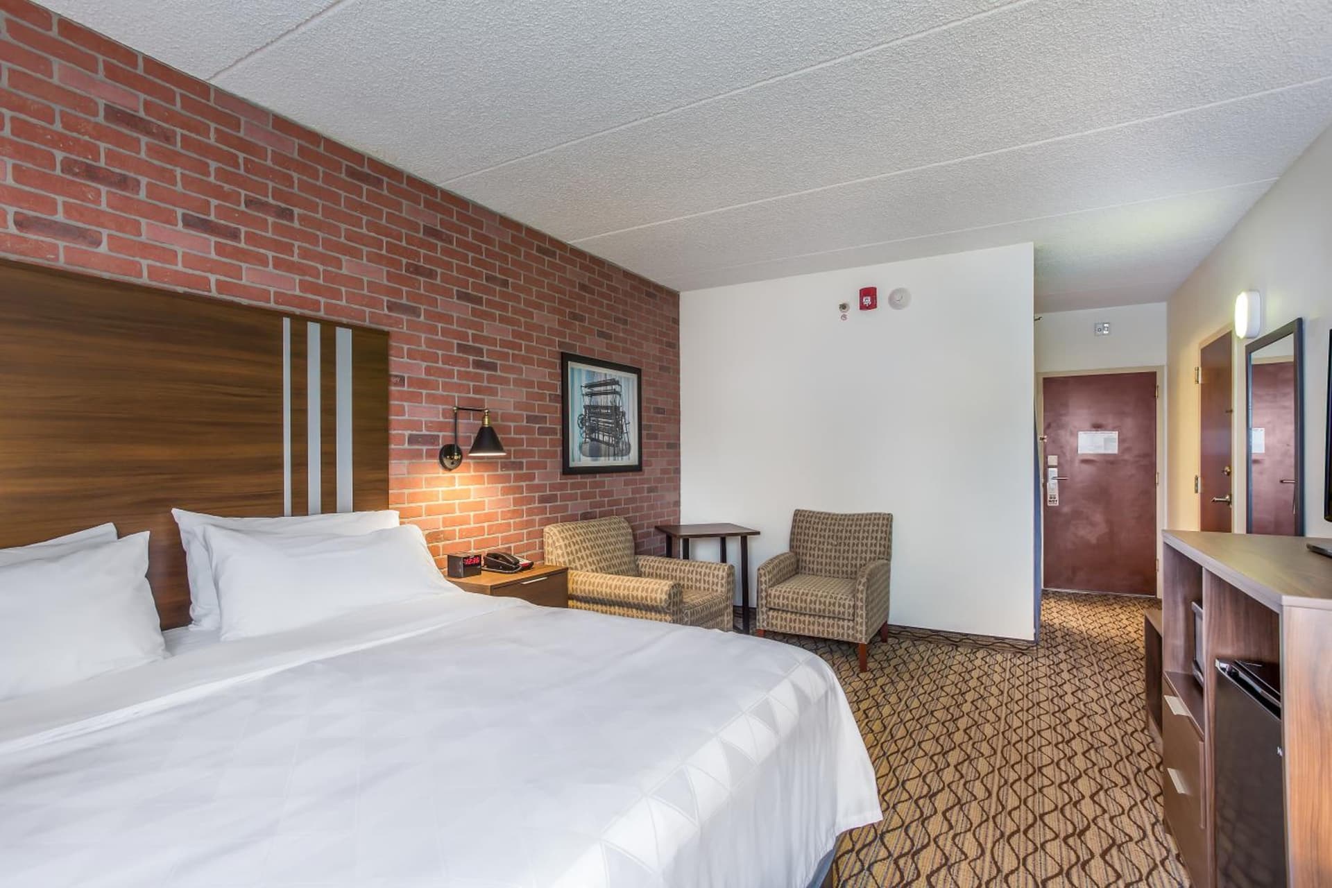 Burrstone Inn, an Ascend Collection Hotel gallery photo in Utica, NY — image 25