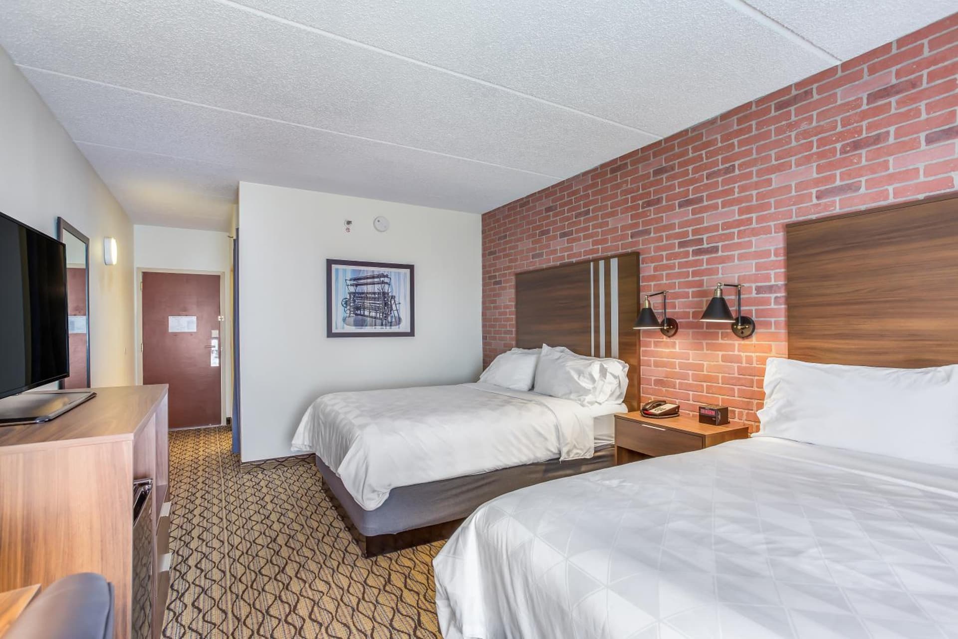 Burrstone Inn, an Ascend Collection Hotel gallery photo in Utica, NY — image 46