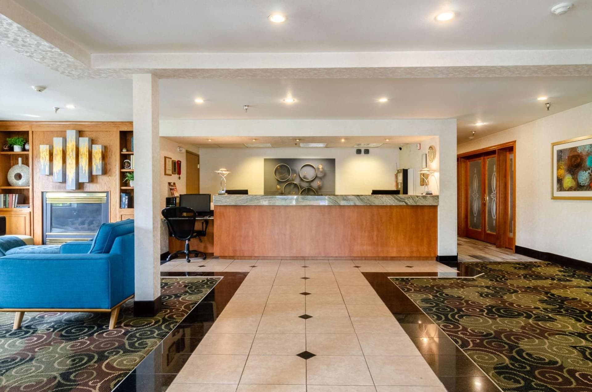 GuestHouse Inn & Suites Poulsbo gallery photo in Poulsbo, WA — image 8