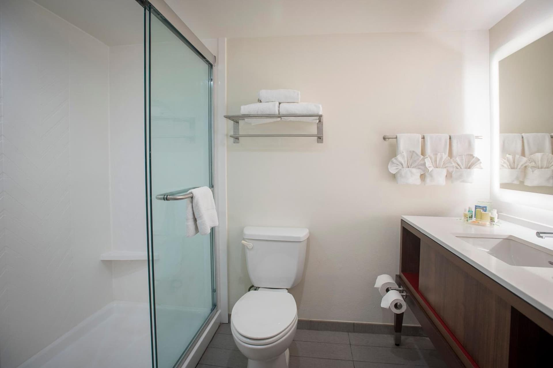 Holiday Inn Pensacola - University Area by IHG gallery photo in Pensacola, FL — image 4