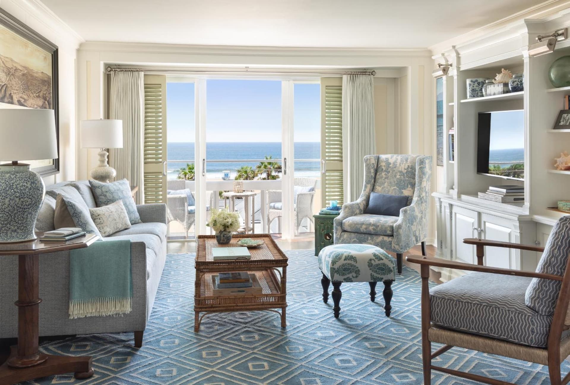 Shutters On The Beach interior in Los Angeles, CA — gallery photo 2