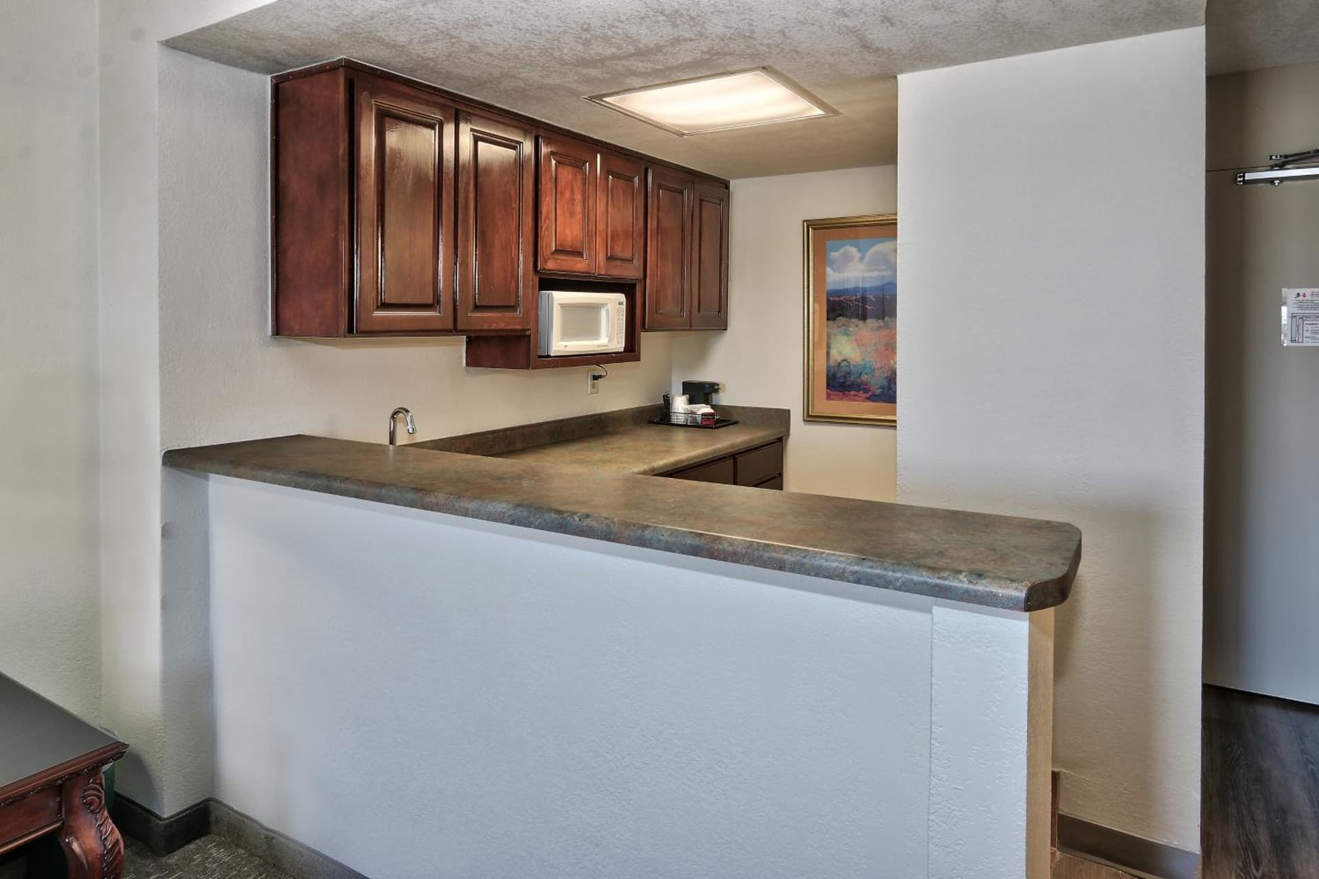Ramada by Wyndham Albuquerque Midtown gallery photo in Albuquerque, NM — image 14