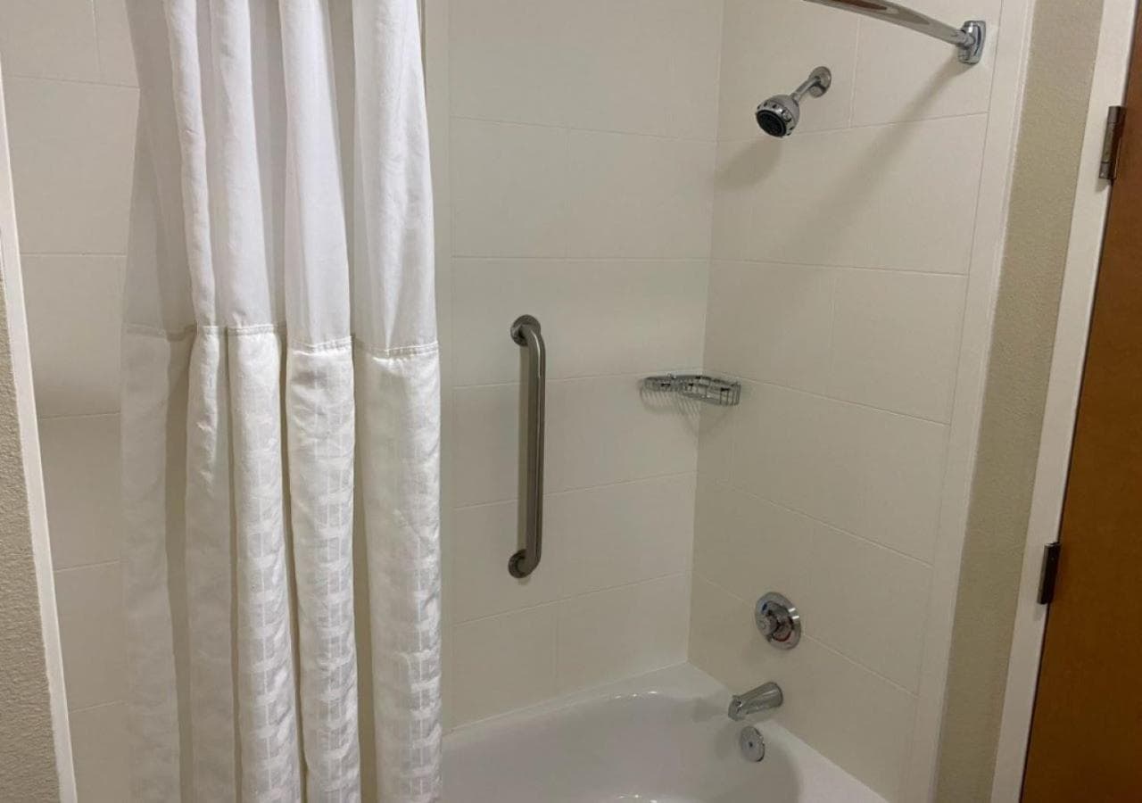Comfort Inn & Suites DeLand - near University gallery photo in DeLand, FL — image 33