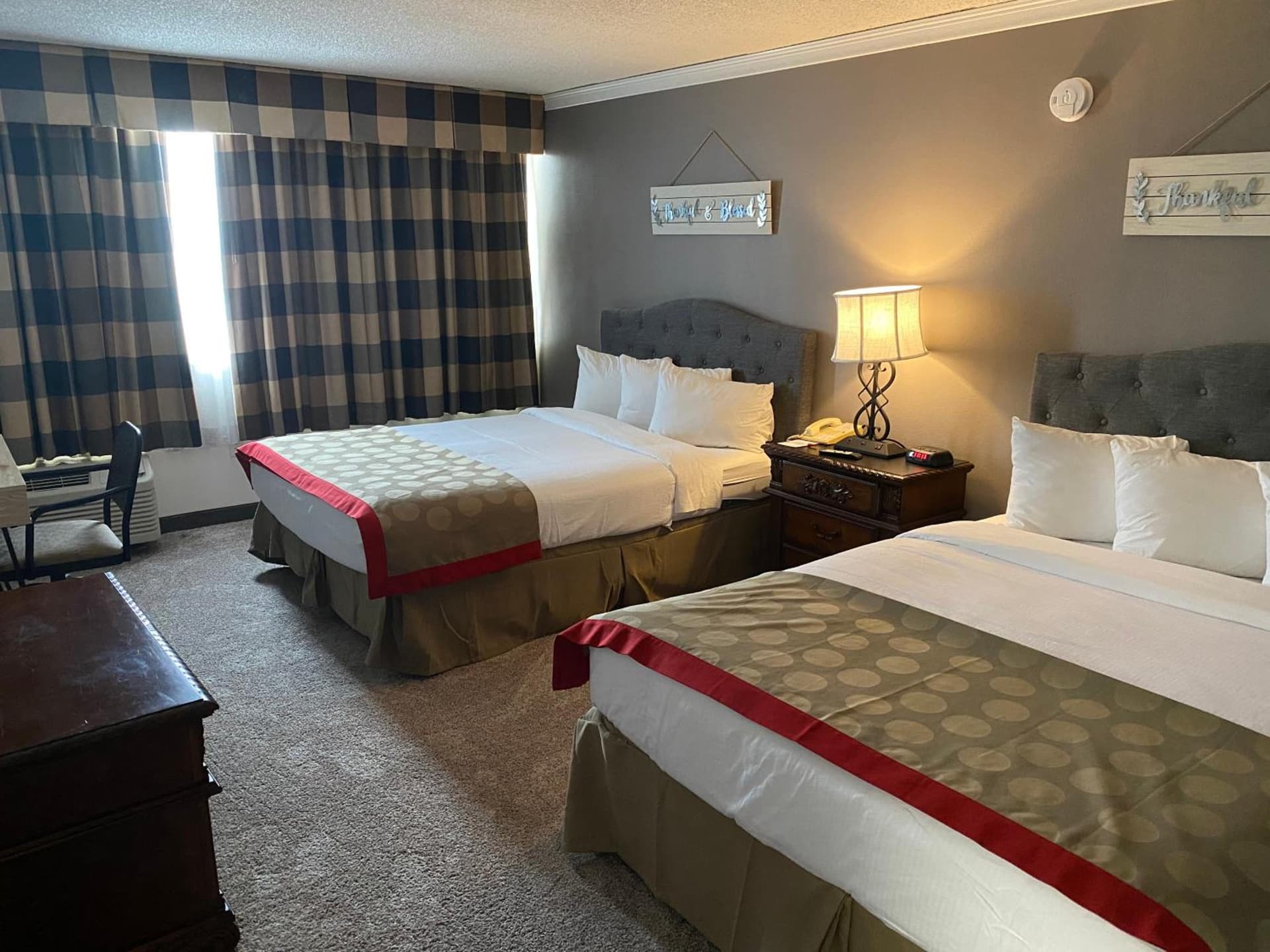 Ramada by Wyndham Albuquerque Midtown gallery photo in Albuquerque, NM — image 47