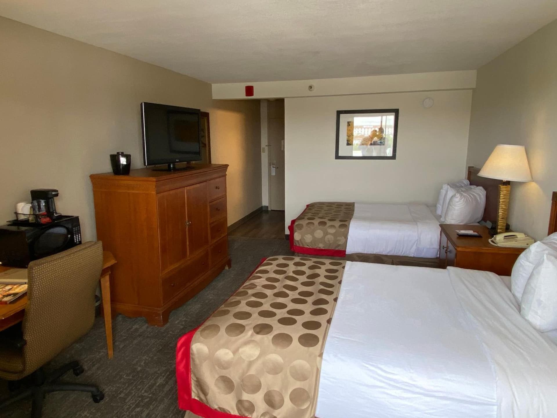 Ramada by Wyndham Albuquerque Midtown gallery photo in Albuquerque, NM — image 55