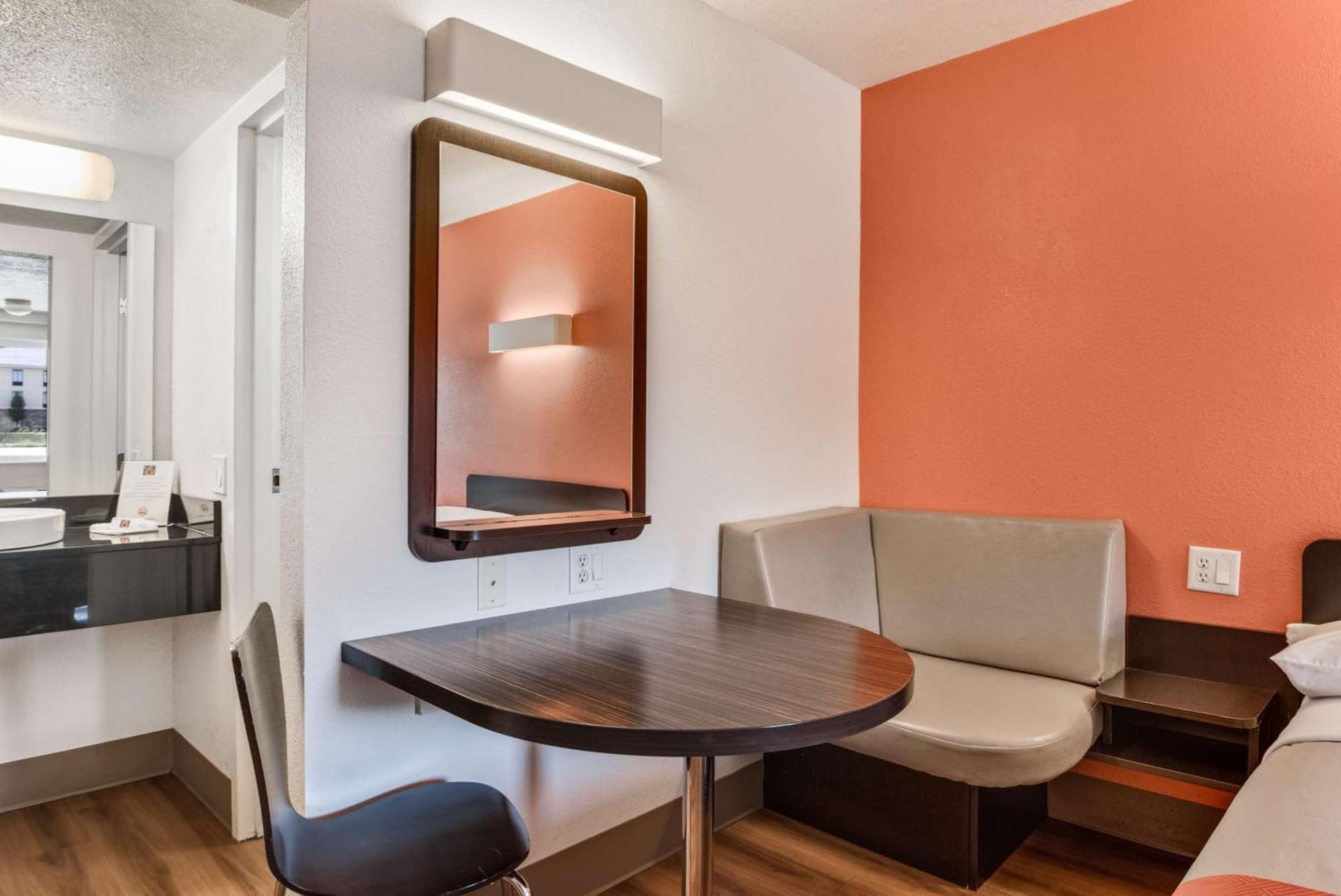 Motel 6-Youngstown, OH gallery photo in Youngstown, OH — image 36