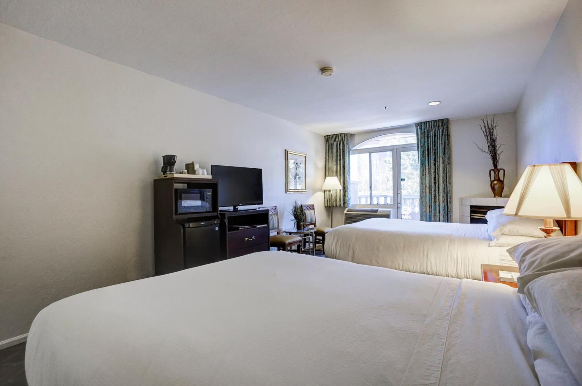 Forest Villas Hotel gallery photo in Prescott, AZ — image 160