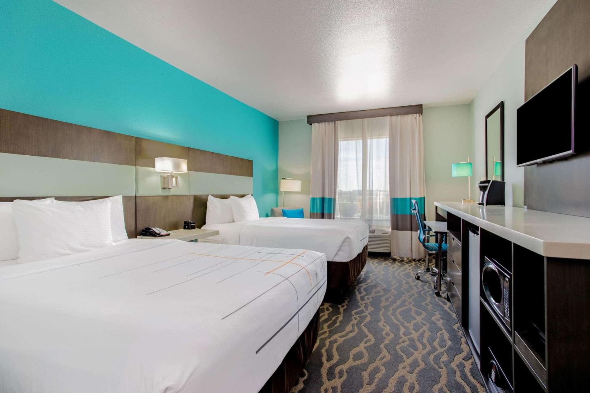 La Quinta Inn & Suites by Wyndham Northlake Ft. Worth gallery photo in Northlake, TX — image 35