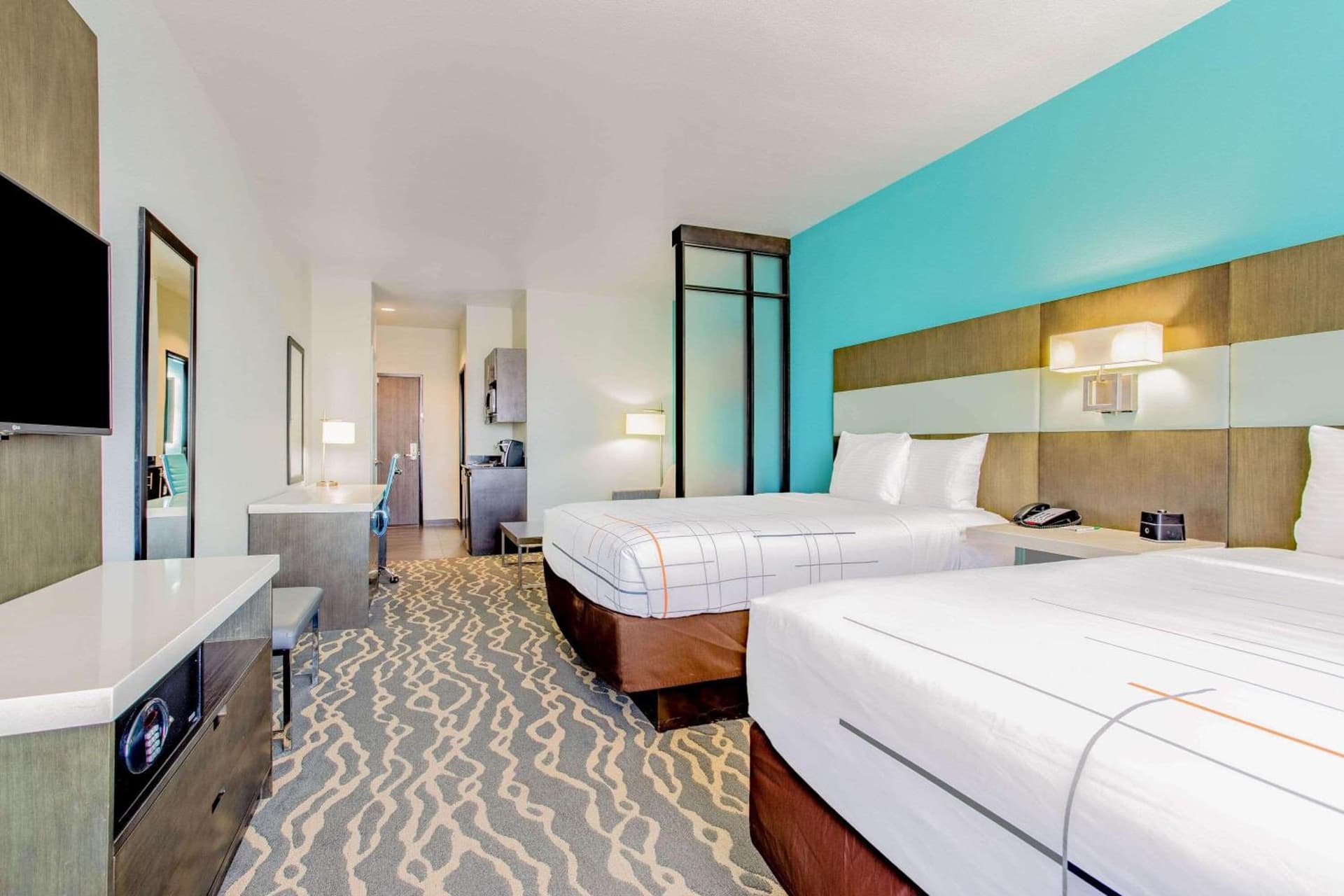 La Quinta Inn & Suites by Wyndham Northlake Ft. Worth gallery photo in Northlake, TX — image 55