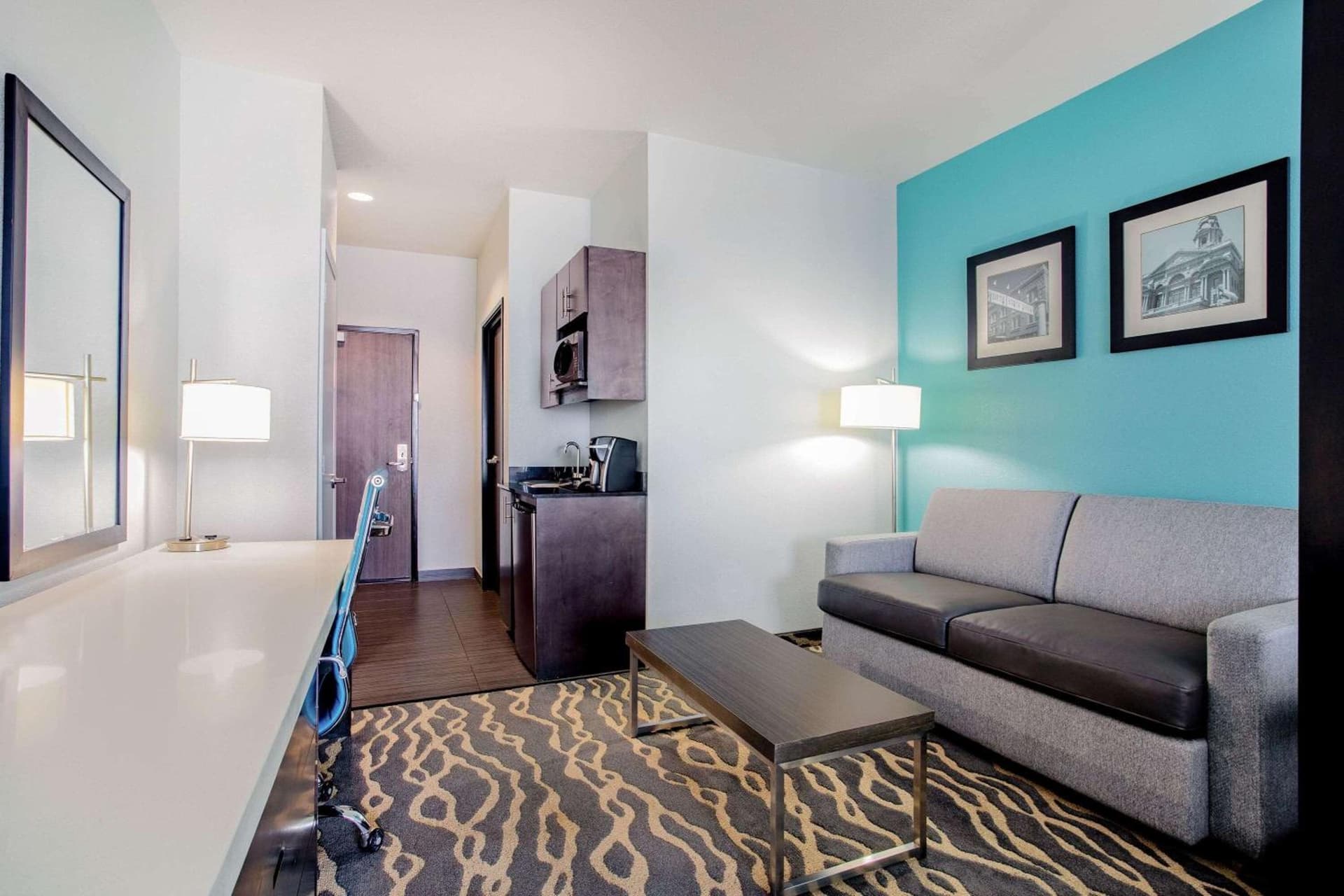 La Quinta Inn & Suites by Wyndham Northlake Ft. Worth gallery photo in Northlake, TX — image 62