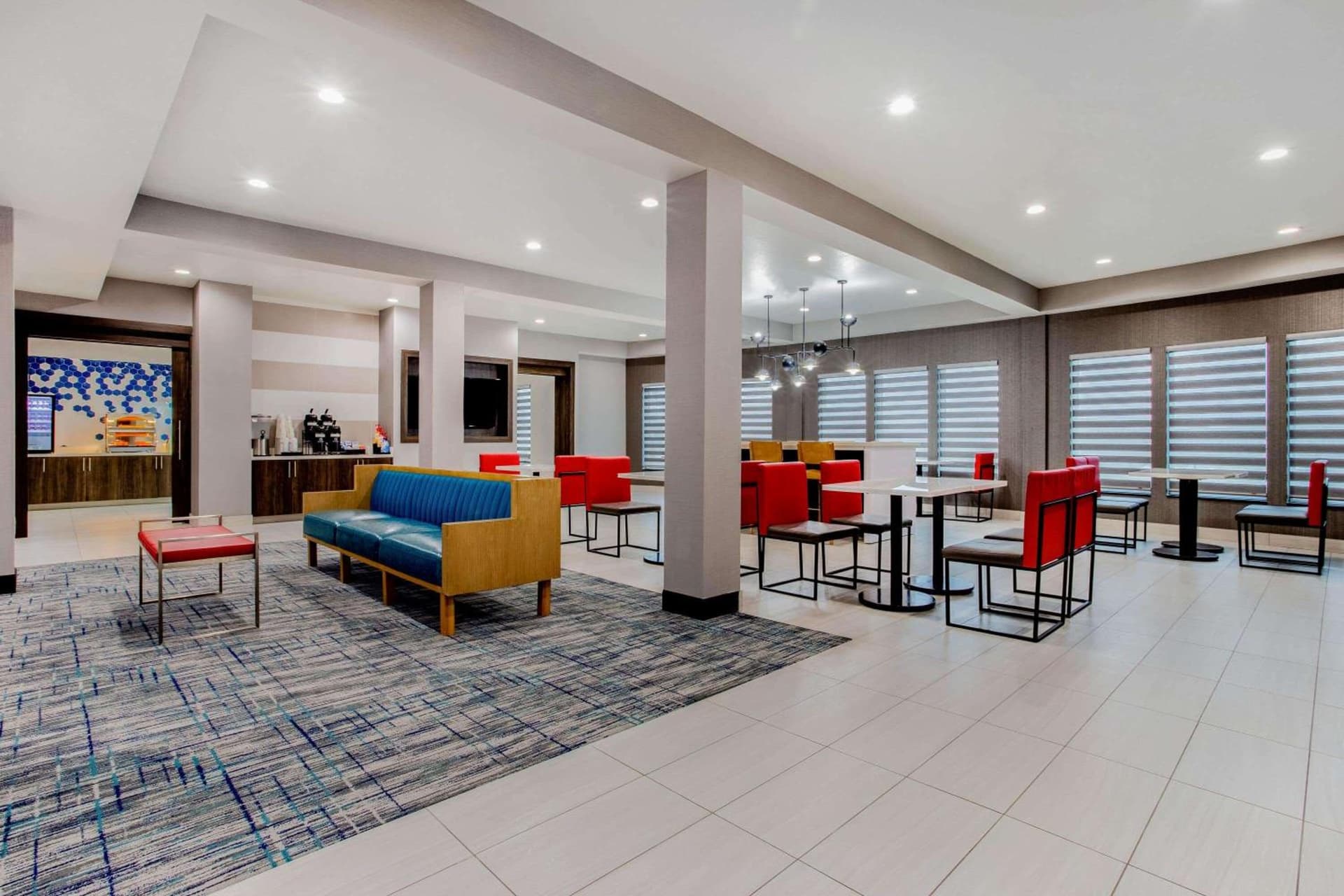 La Quinta Inn & Suites by Wyndham Northlake Ft. Worth gallery photo in Northlake, TX — image 30