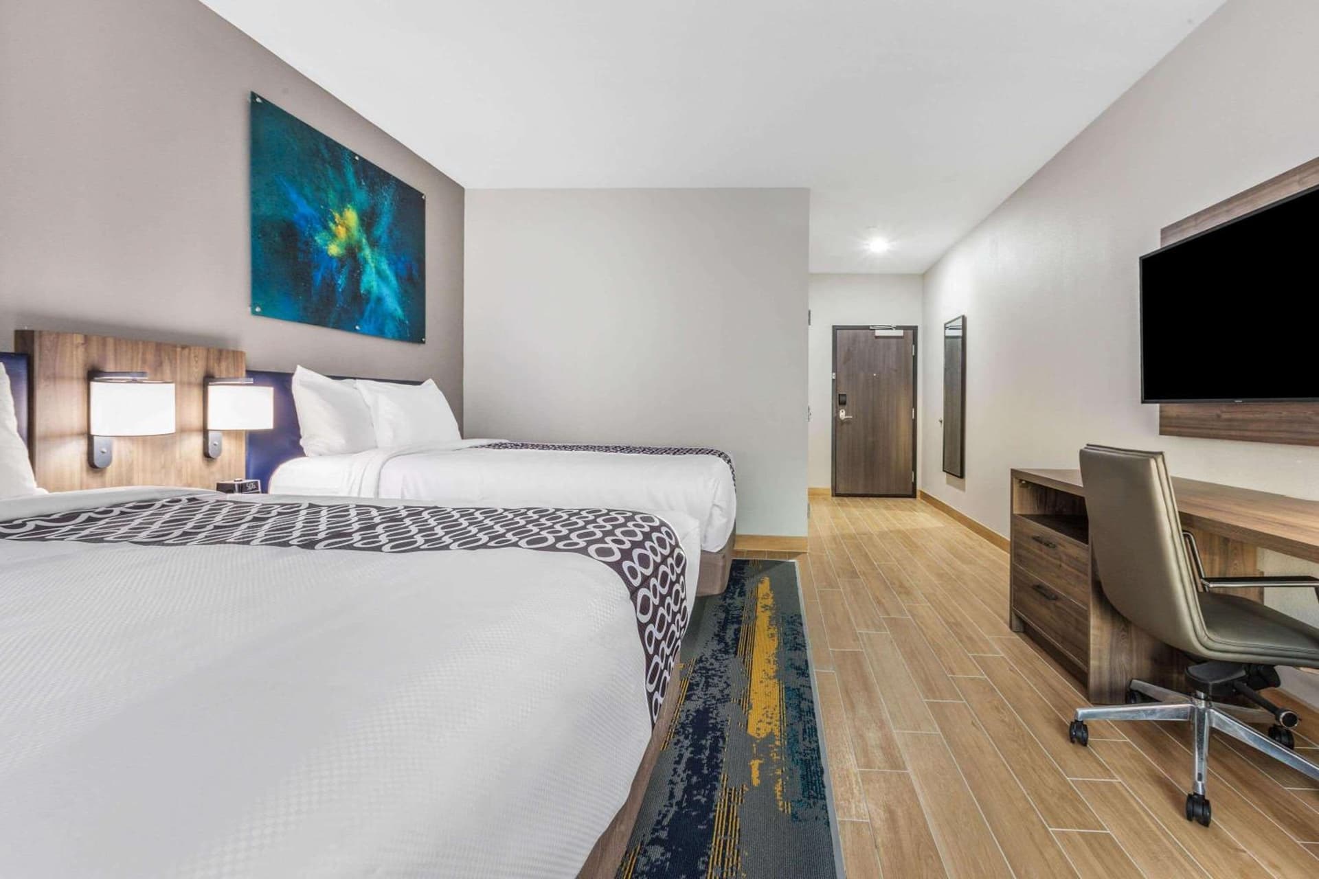 La Quinta Inn & Suites by Wyndham Galveston West Seawall gallery photo in Galveston, TX — image 13