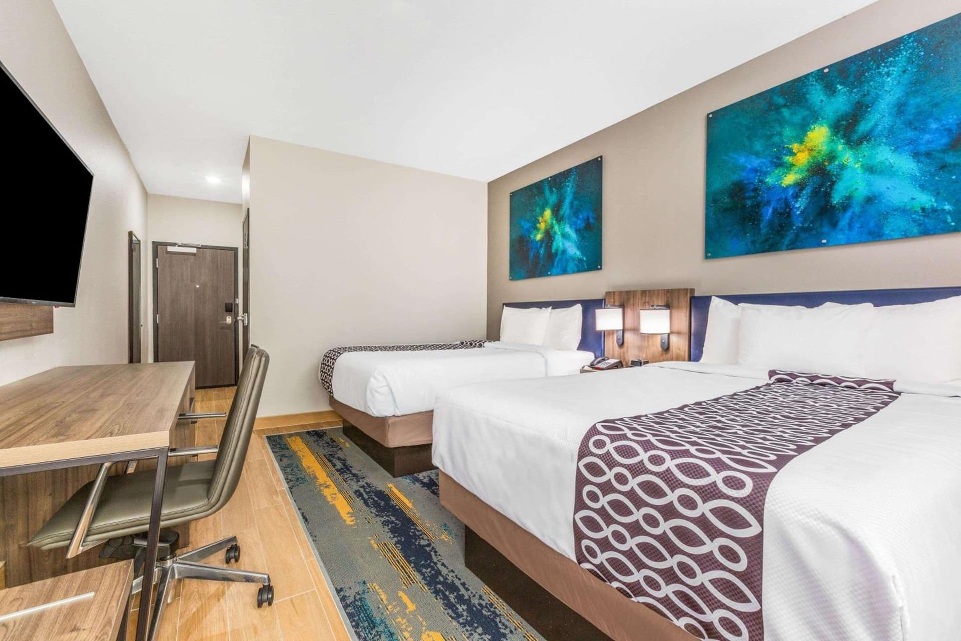 La Quinta Inn & Suites by Wyndham Galveston West Seawall gallery photo in Galveston, TX — image 11