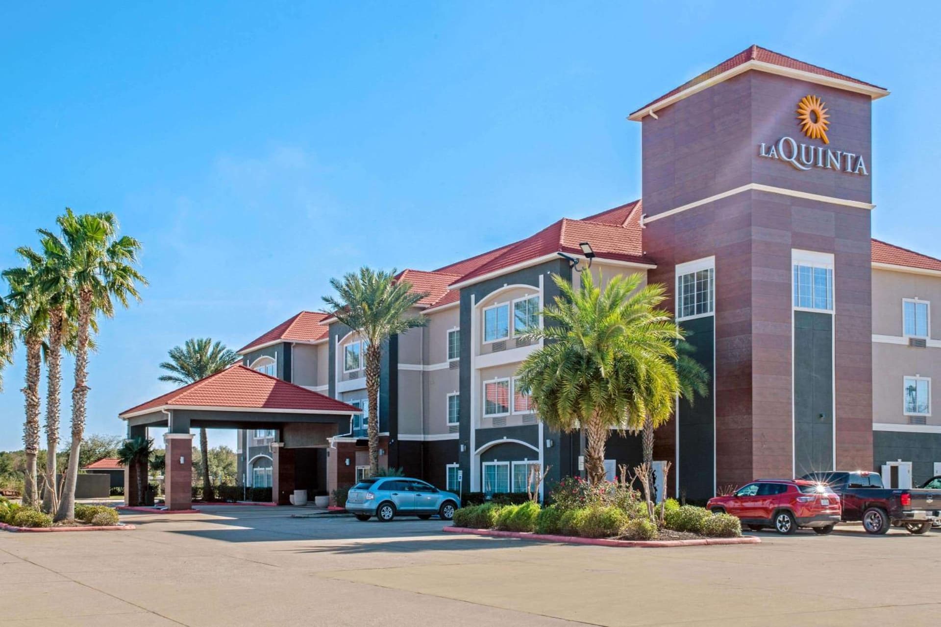 La Quinta by Wyndham Winnie featured exterior or lobby in Winnie, TX — similar hotel