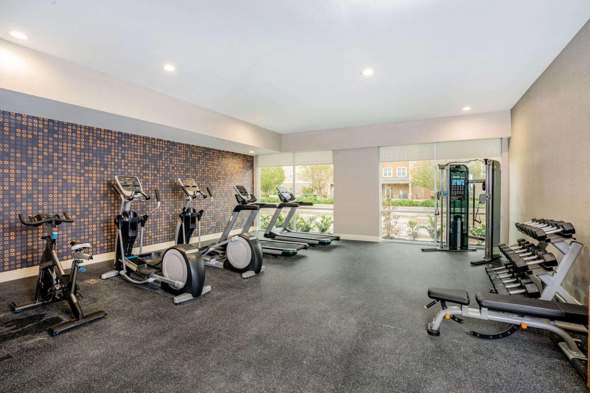 La Quinta Inn & Suites by Wyndham Katy gallery photo in Katy, TX — image 21
