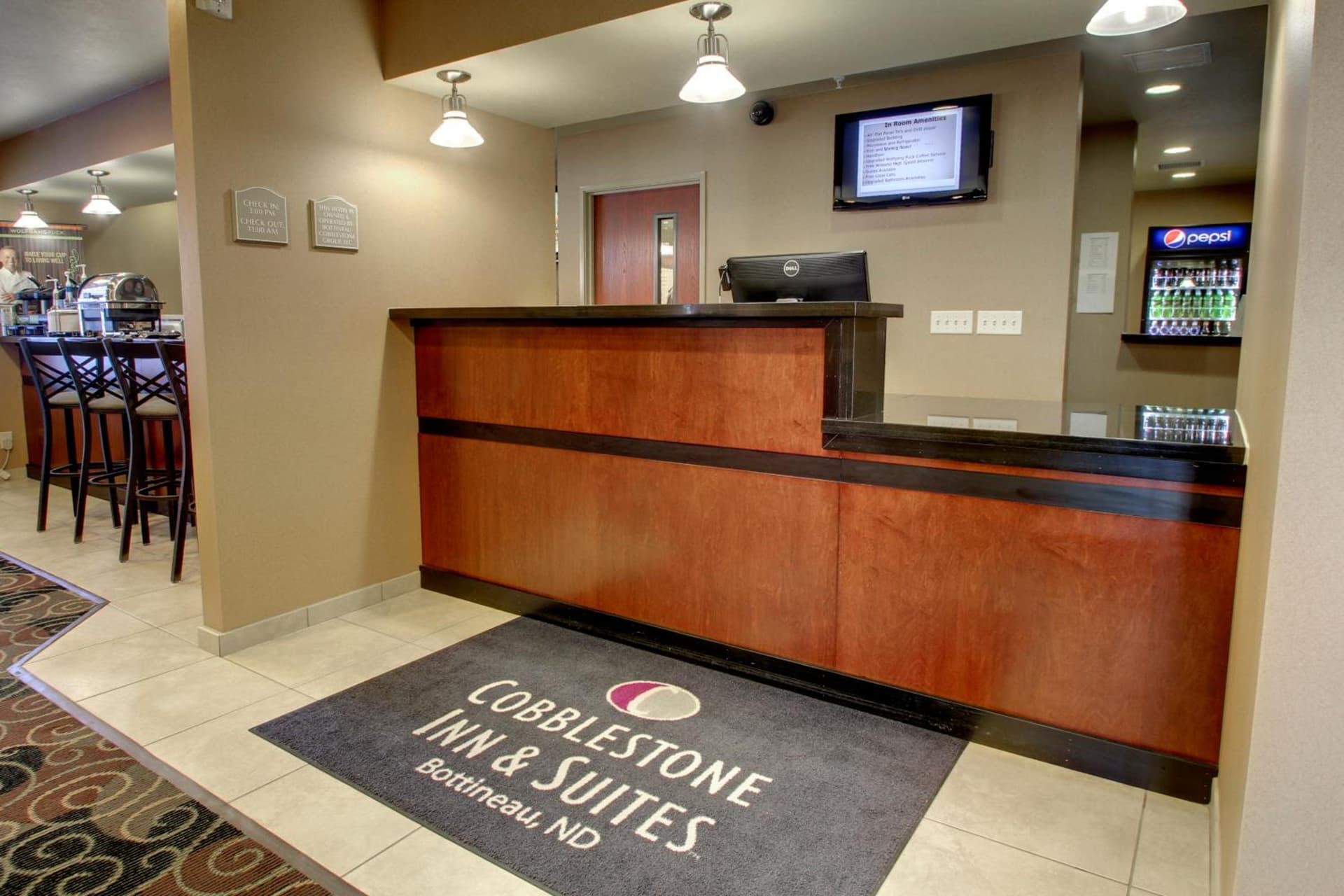 Cobblestone Inn & Suites - Bottineau interior in Bottineau, ND — gallery photo 2