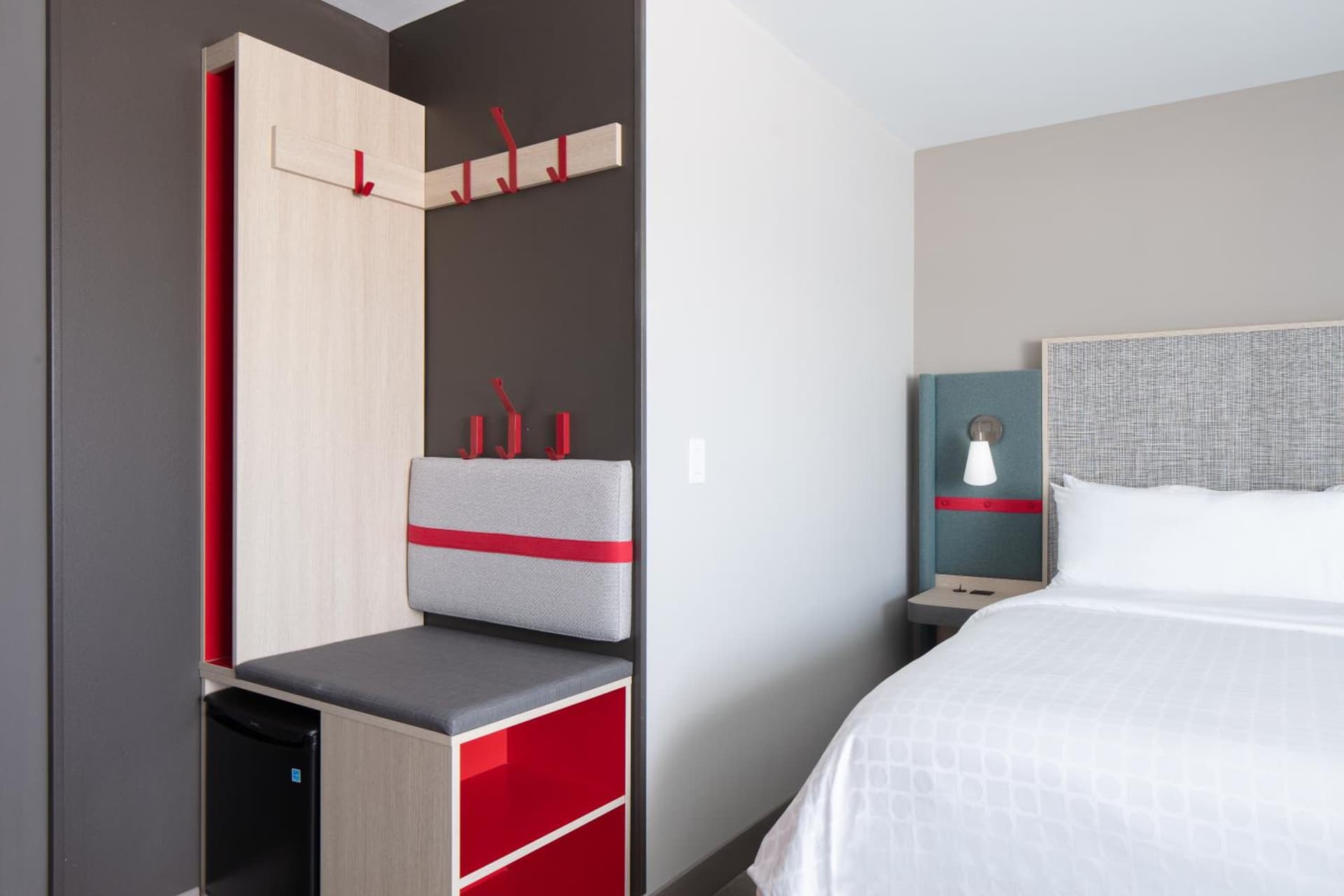 avid hotels - Madison - Monona by IHG gallery photo in Monona, WI — image 16