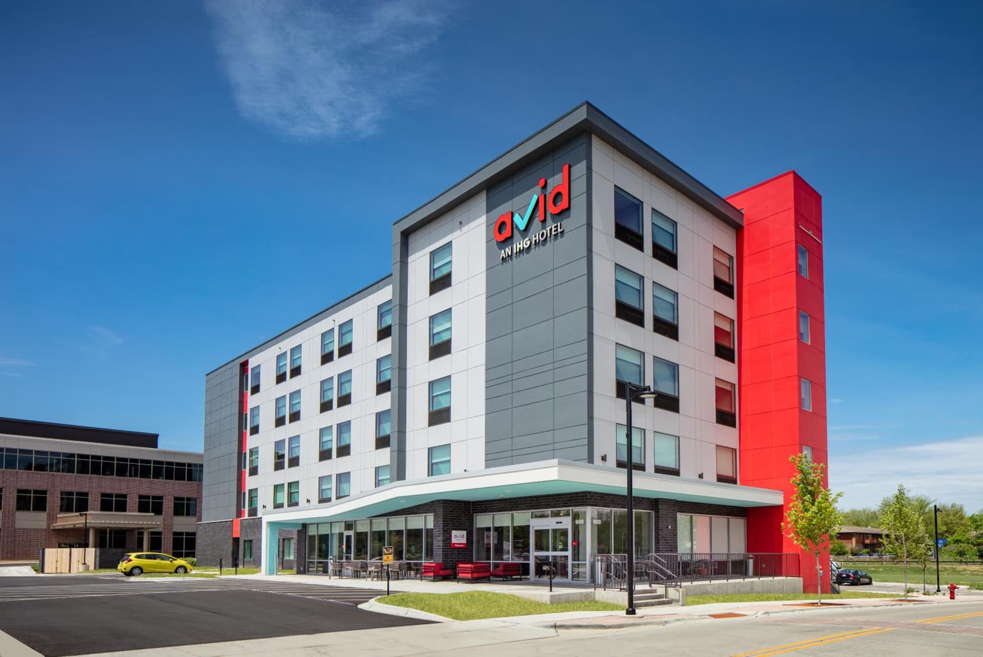 avid hotels - Madison - Monona by IHG gallery photo in Monona, WI — image 34