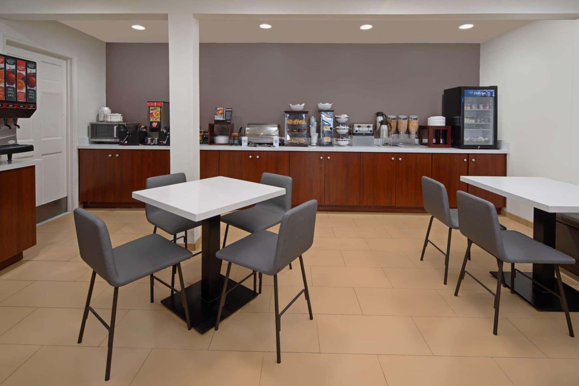 Best Western San Diego/Miramar Hotel gallery photo in Miramar, CA — image 21