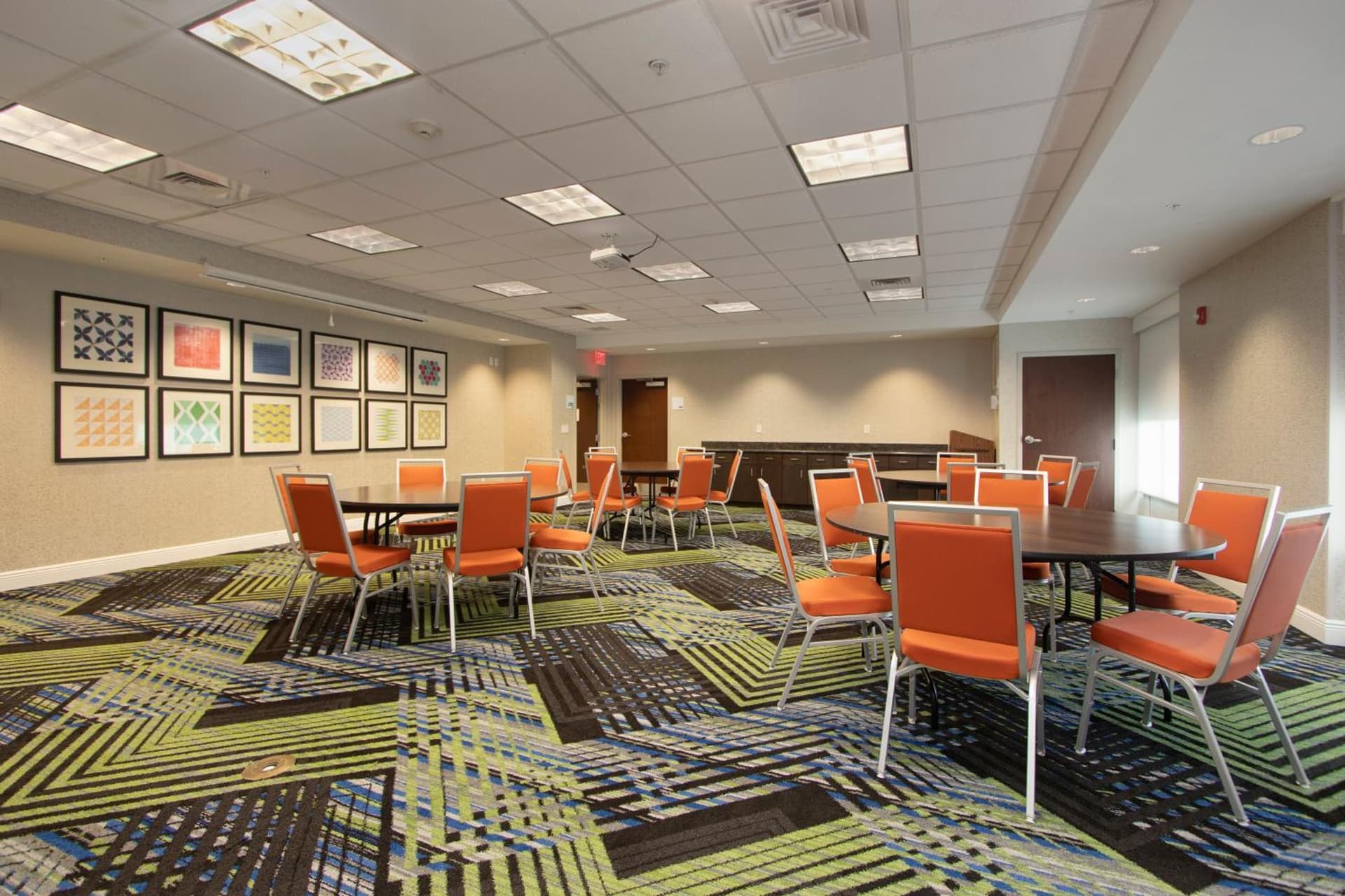 Holiday Inn Express Hotel & Suites Orlando - Apopka by IHG gallery photo in Orlando, FL — image 31