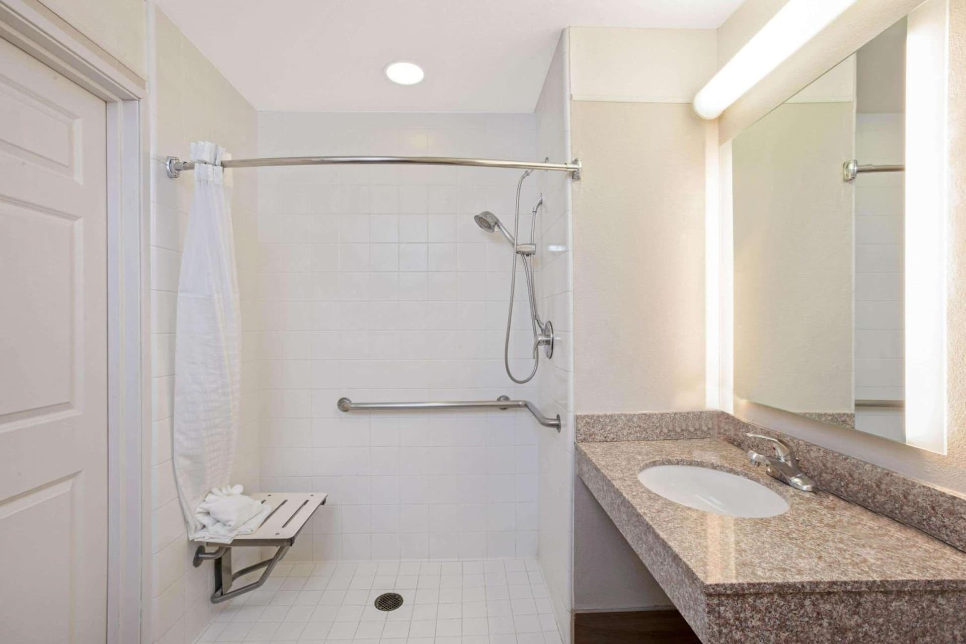 La Quinta by Wyndham Modesto Salida gallery photo in Modesto, CA — image 29