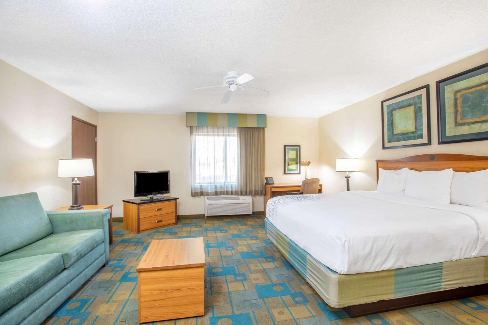 La Quinta by Wyndham El Paso East gallery photo in El Paso, TX — image 14