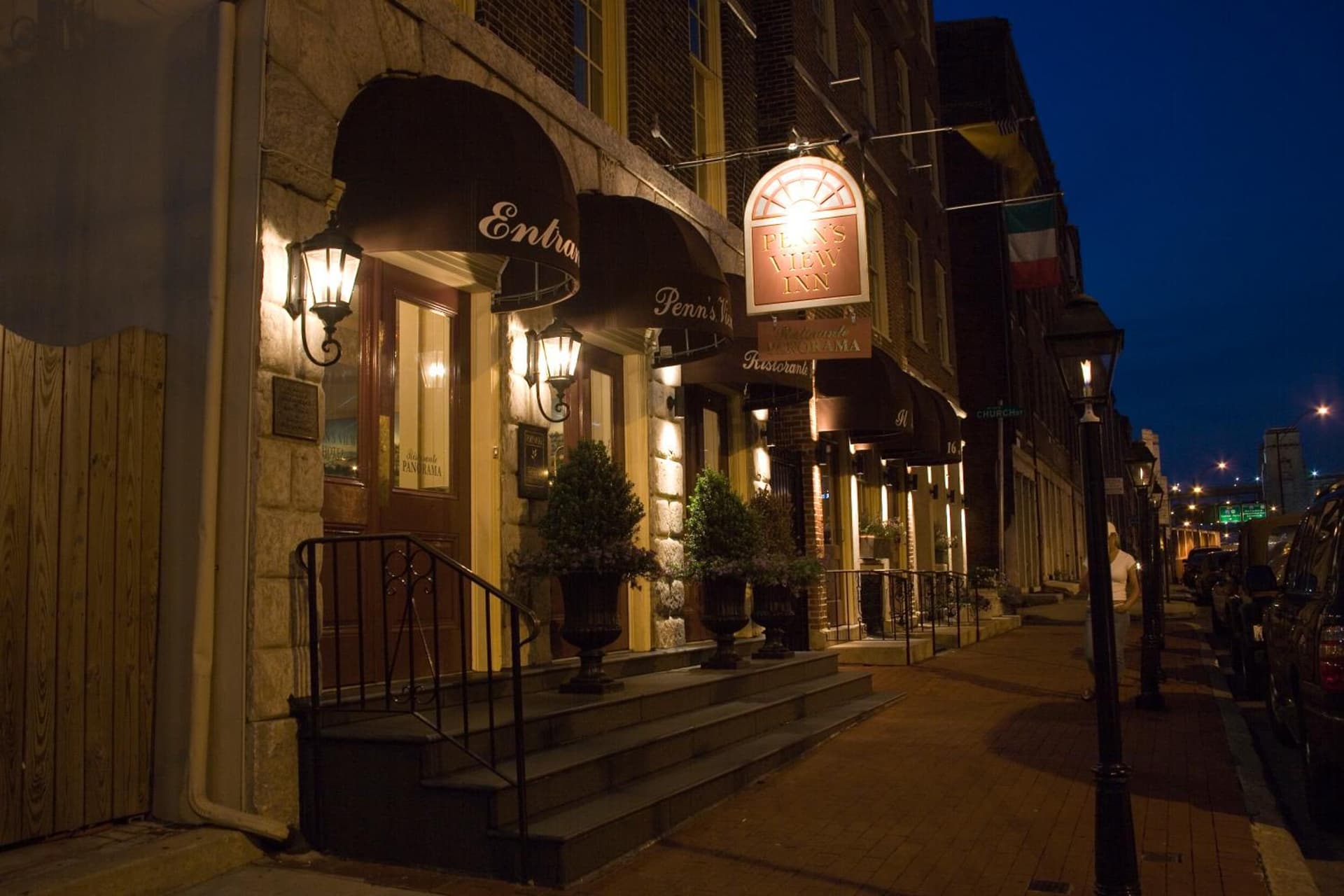 Penn's View Hotel Philadelphia featured exterior or lobby in Philadelphia, PA — similar hotel