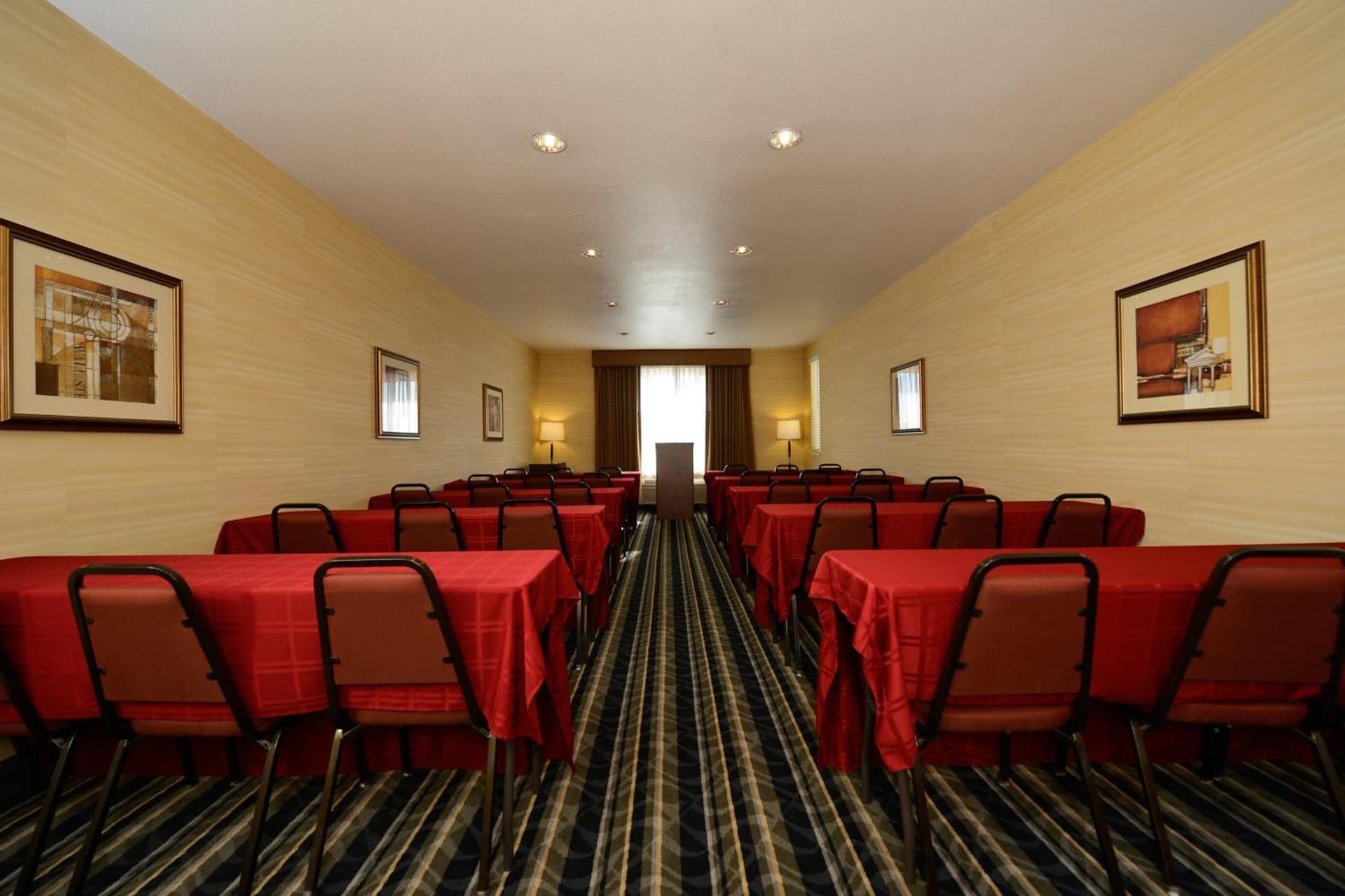 Holiday Inn Express Elk Grove West I-5 by IHG gallery photo in Elk Grove, CA — image 25