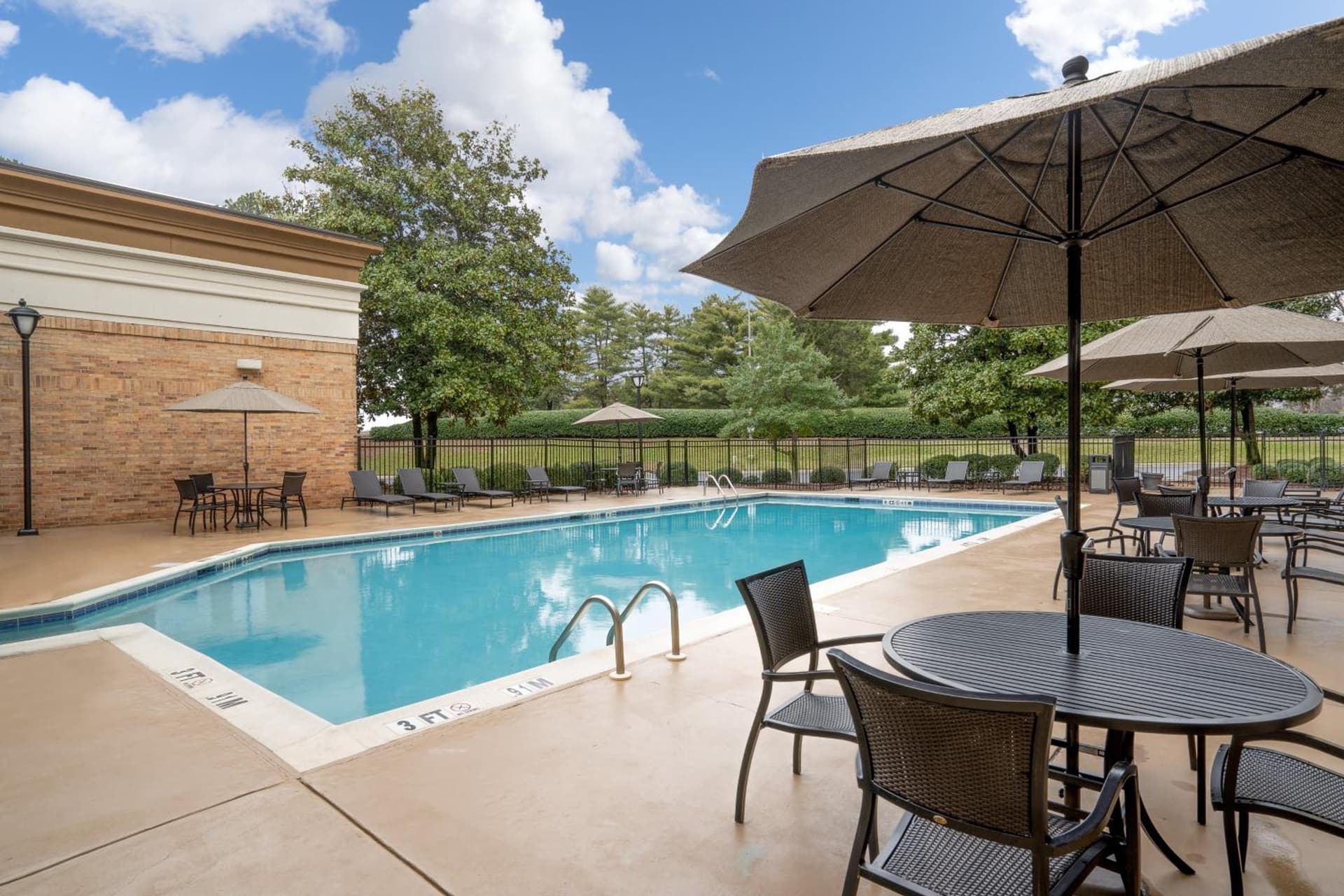 Holiday Inn Huntsville - Research Park by IHG interior in Huntsville, AL — gallery photo 2