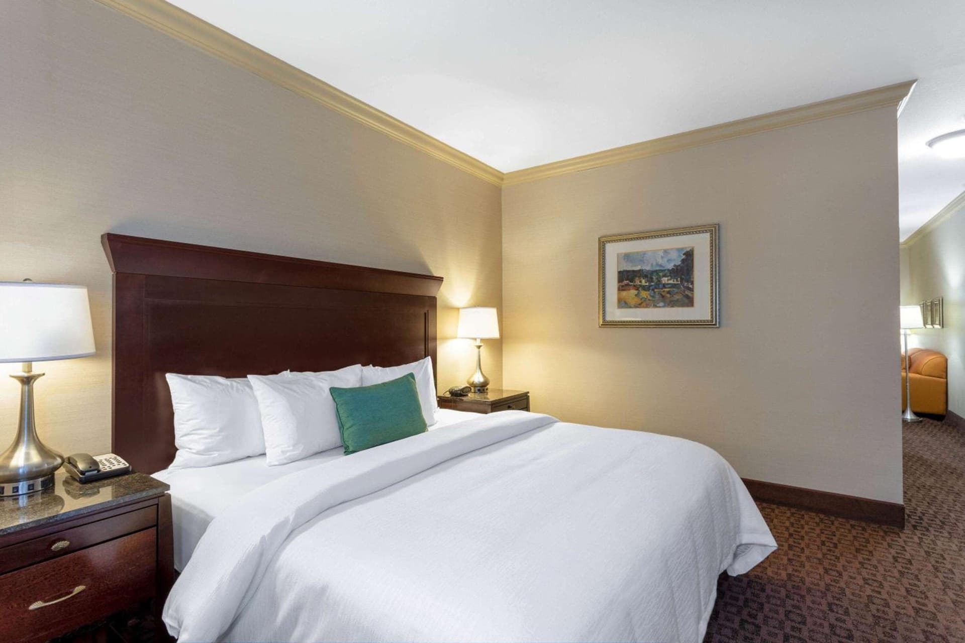 Hawthorn Extended Stay by Wyndham West Palm Beach Airport gallery photo in West Palm Beach, FL — image 36