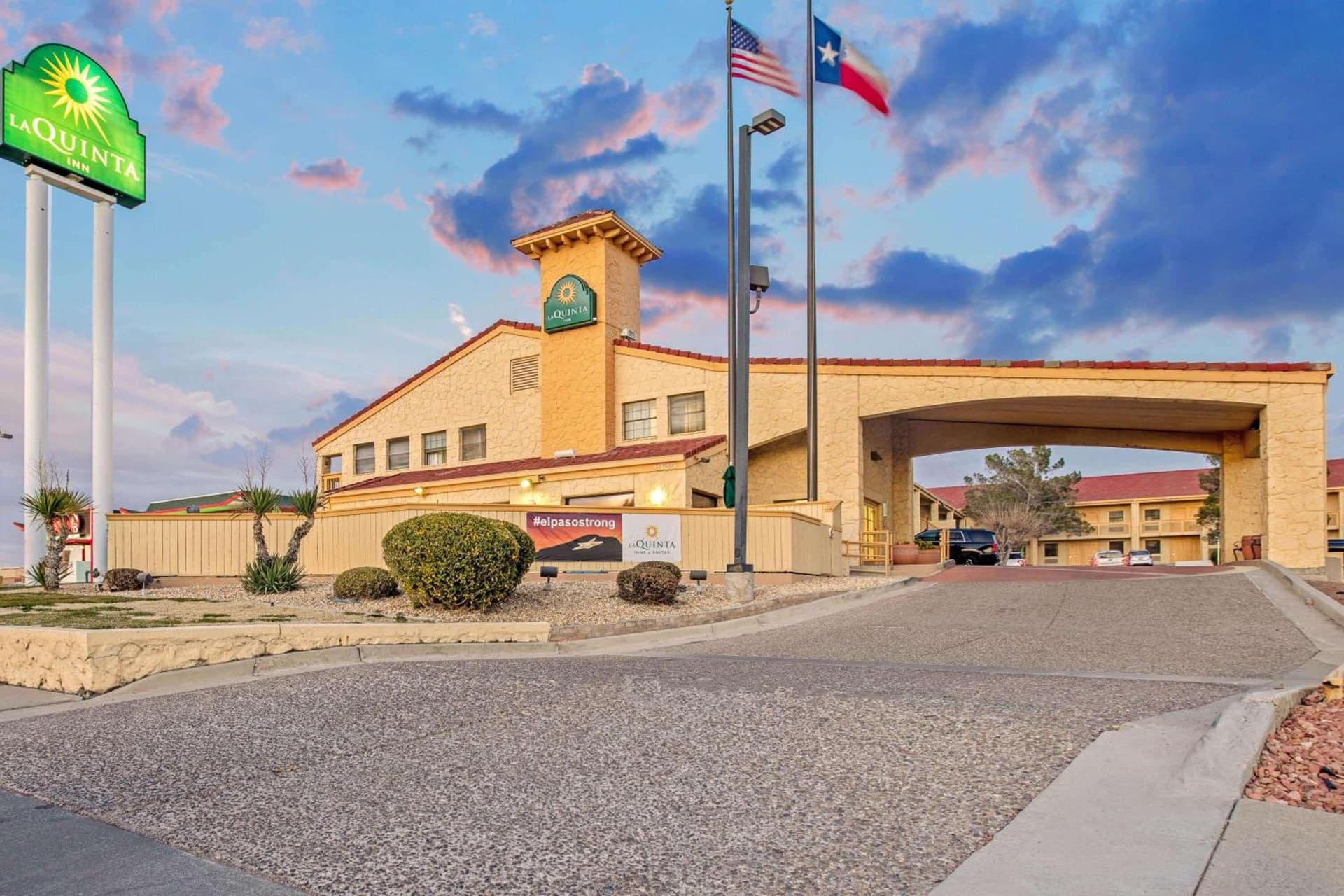 La Quinta Inn by Wyndham El Paso Cielo Vista gallery photo in El Paso, TX — image 13