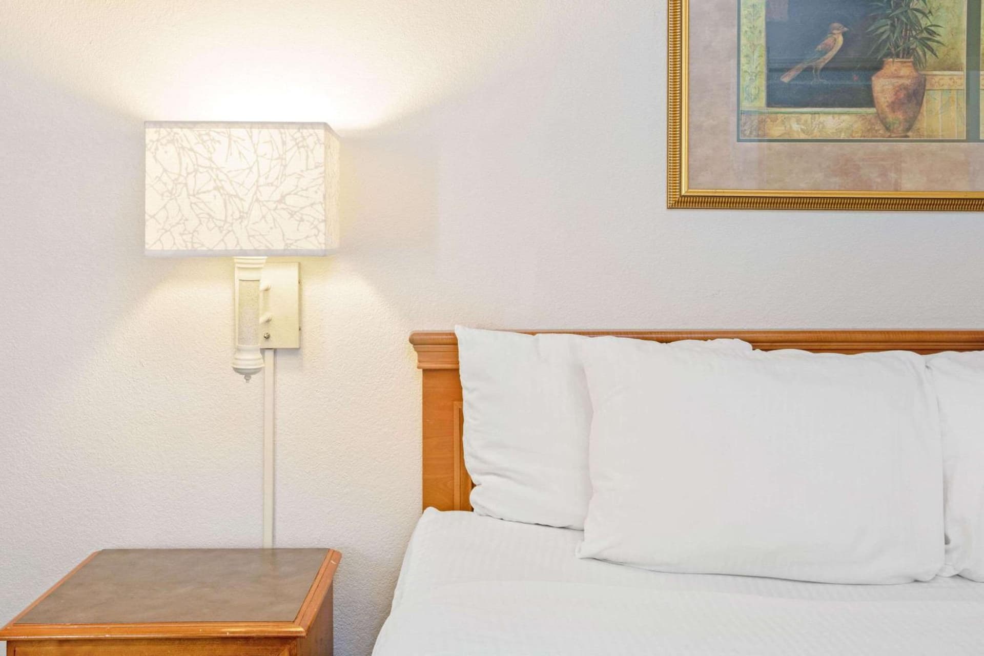 La Quinta Inn by Wyndham El Paso Cielo Vista gallery photo in El Paso, TX — image 23