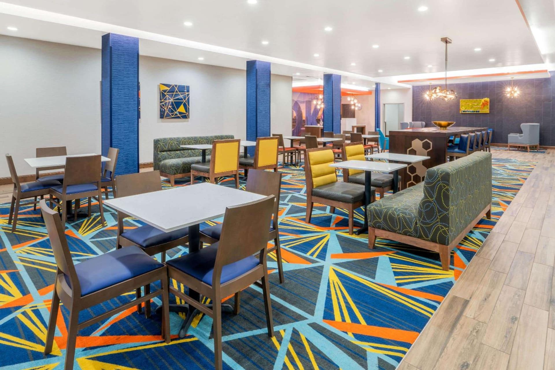 La Quinta by Wyndham Oklahoma City Airport property views in Oklahoma City, OK — gallery photo 3