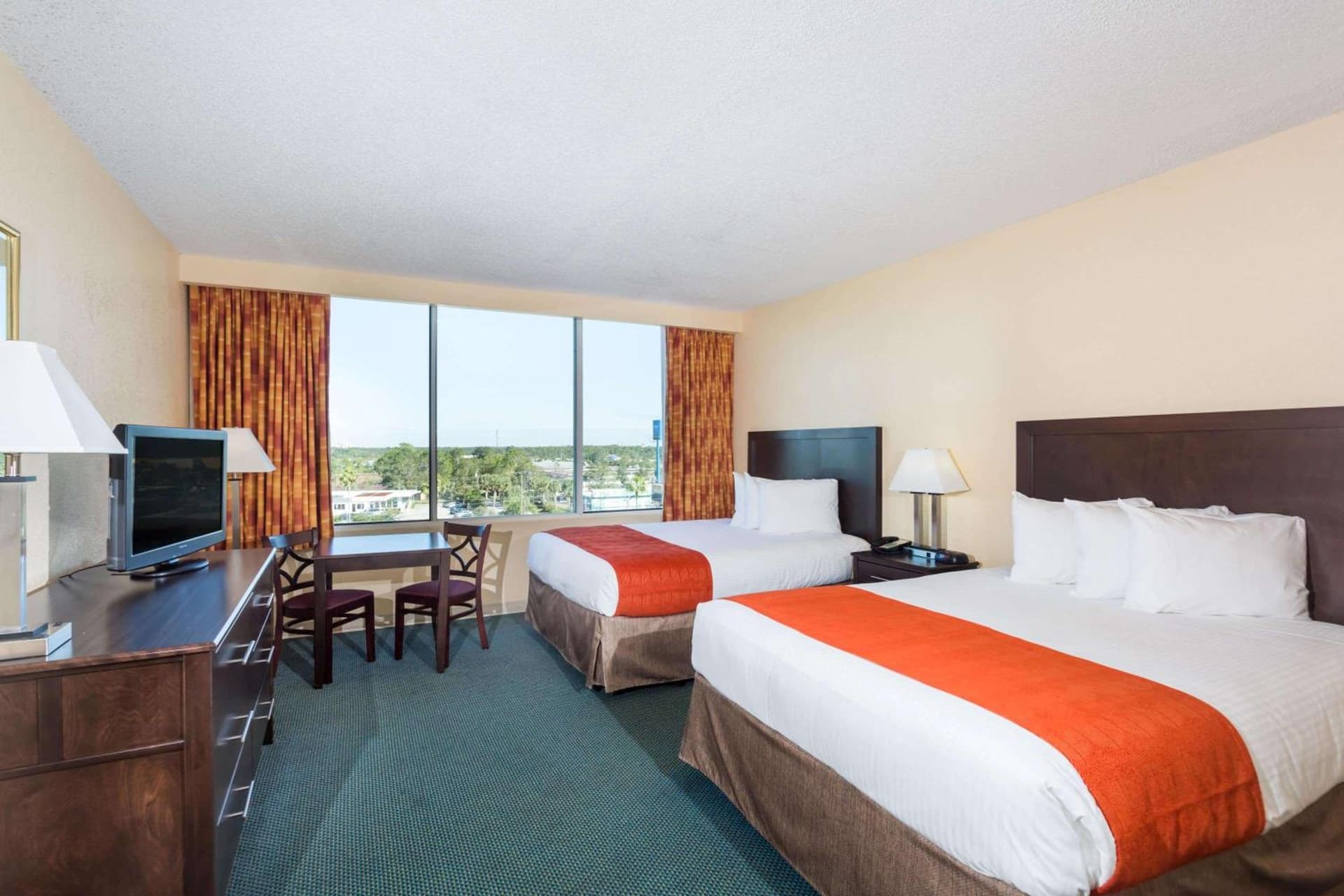 Ramada by Wyndham Kissimmee Gateway - Free Theme Park Shuttle gallery photo in Orlando, FL — image 71