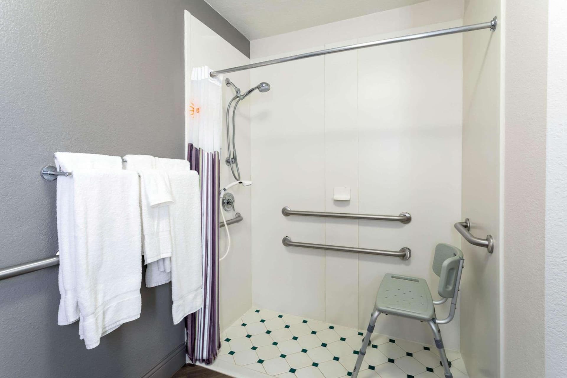 La Quinta by Wyndham Denver Boulder - Louisville gallery photo in Louisville, CO — image 11