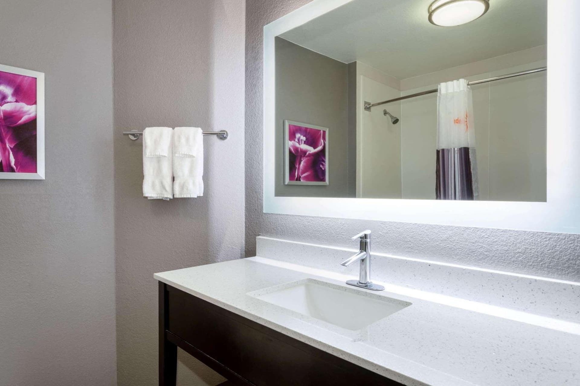 La Quinta by Wyndham Denver Boulder - Louisville gallery photo in Louisville, CO — image 12