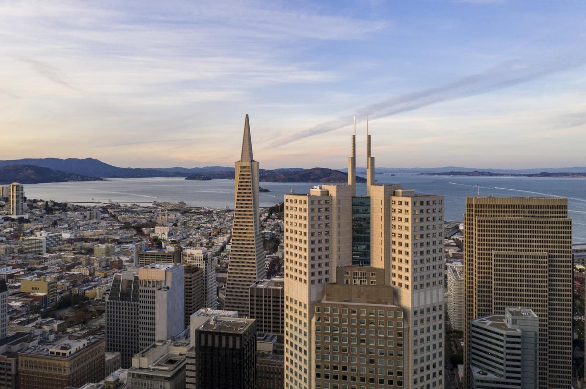 Four Seasons Hotel San Francisco at Embarcadero — hotel in San Francisco, California