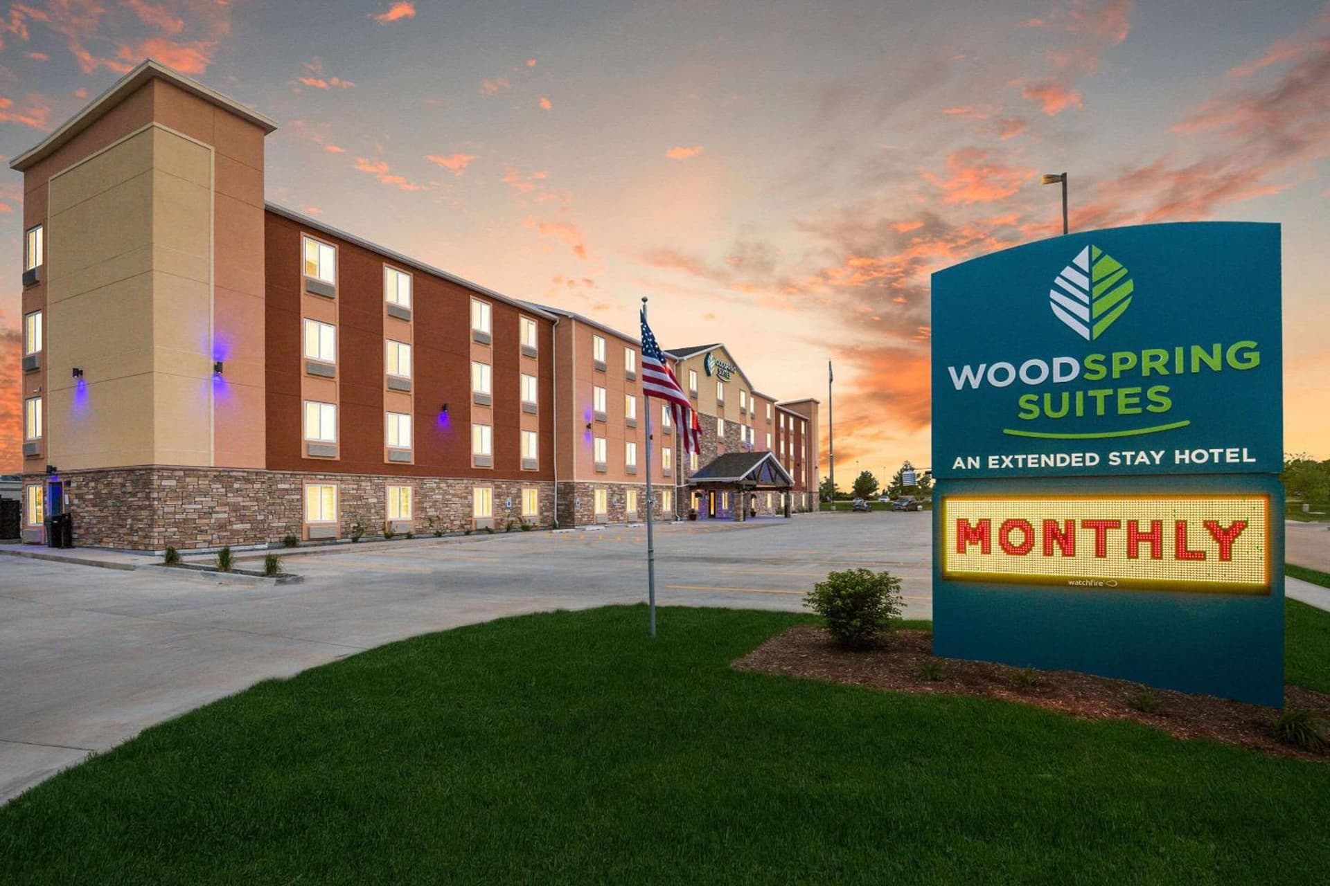 WoodSpring Suites Davenport Quad Cities gallery photo in Davenport, IA — image 18