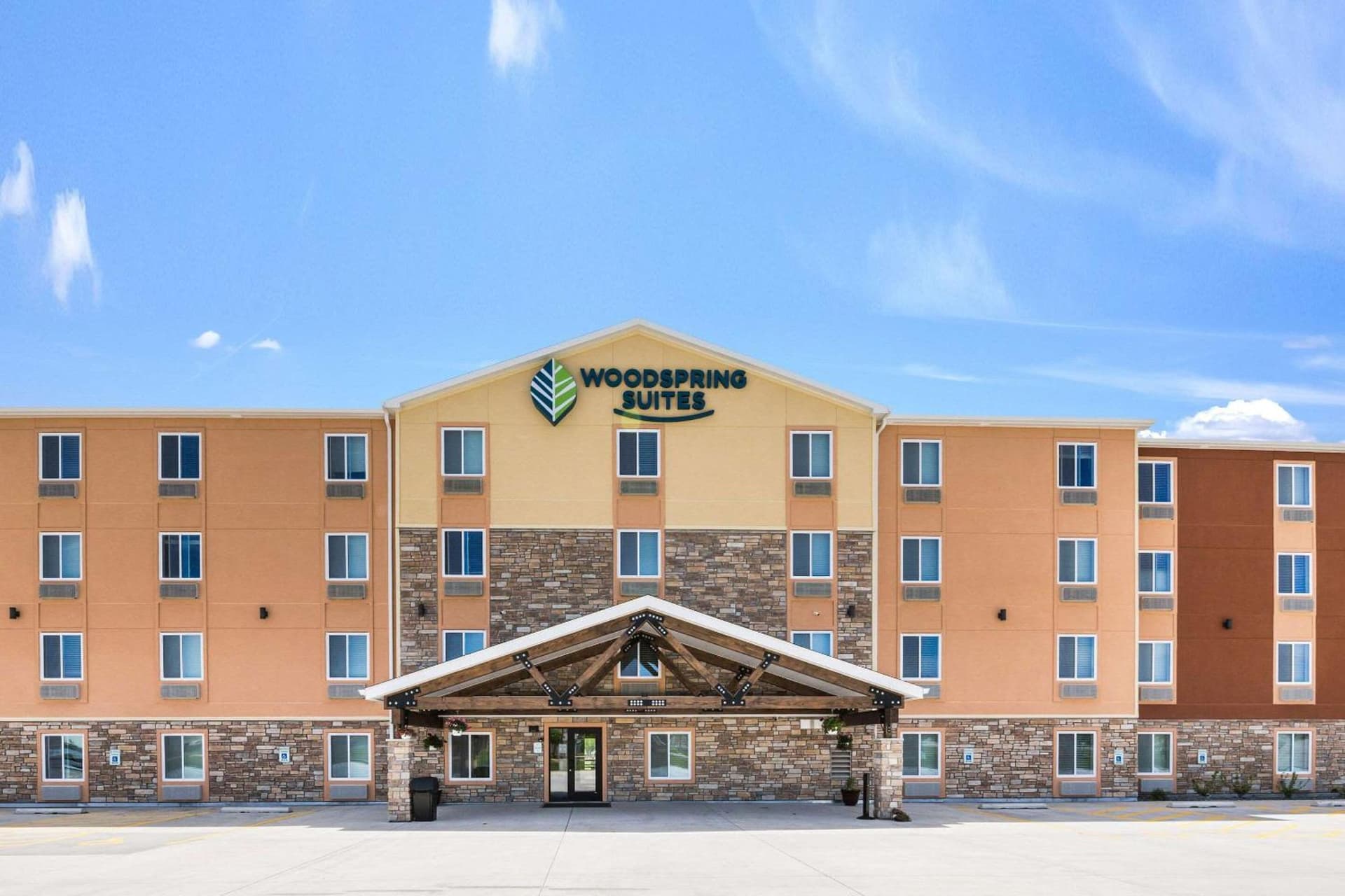 WoodSpring Suites Davenport Quad Cities gallery photo in Davenport, IA — image 16