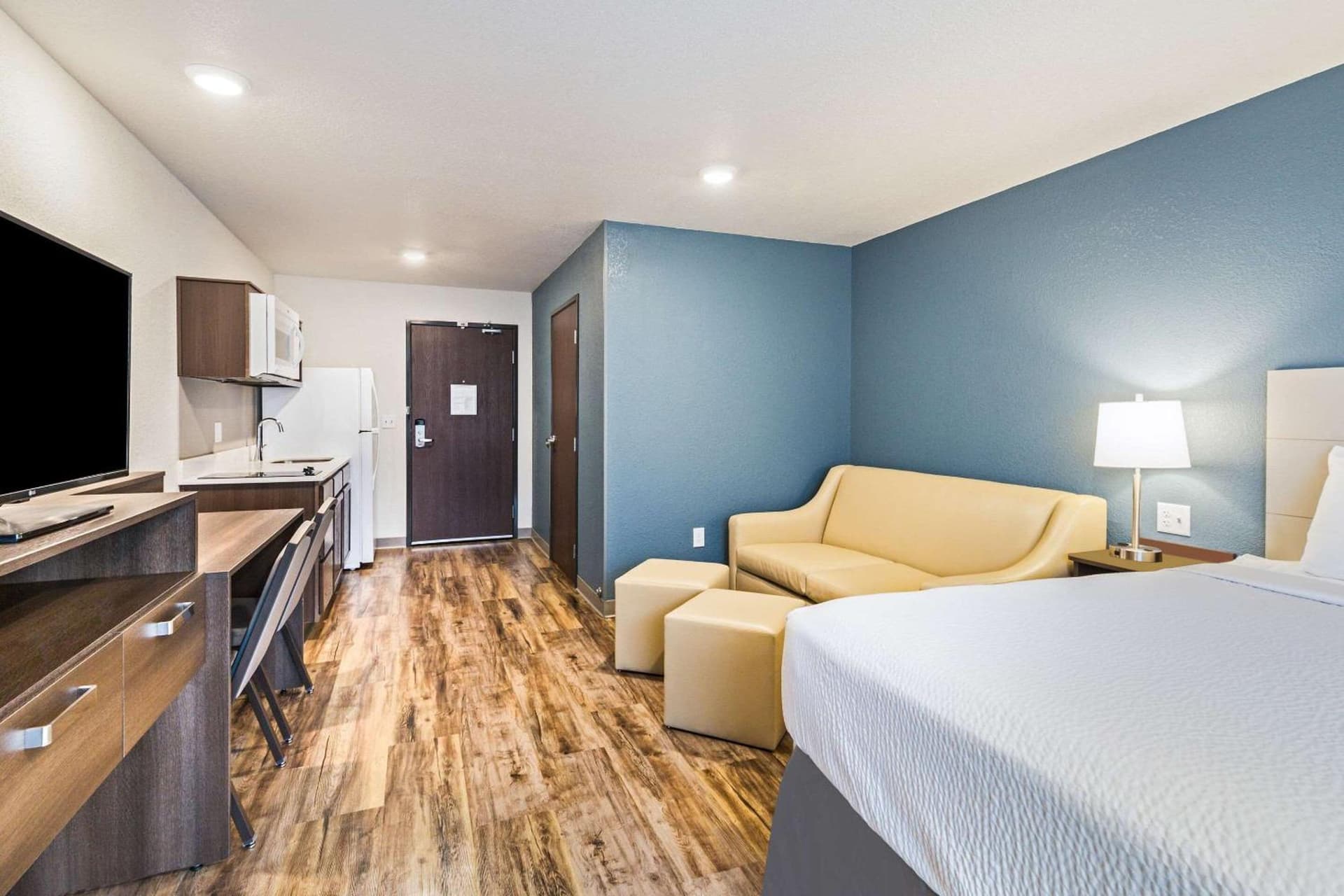 WoodSpring Suites Davenport Quad Cities gallery photo in Davenport, IA — image 7