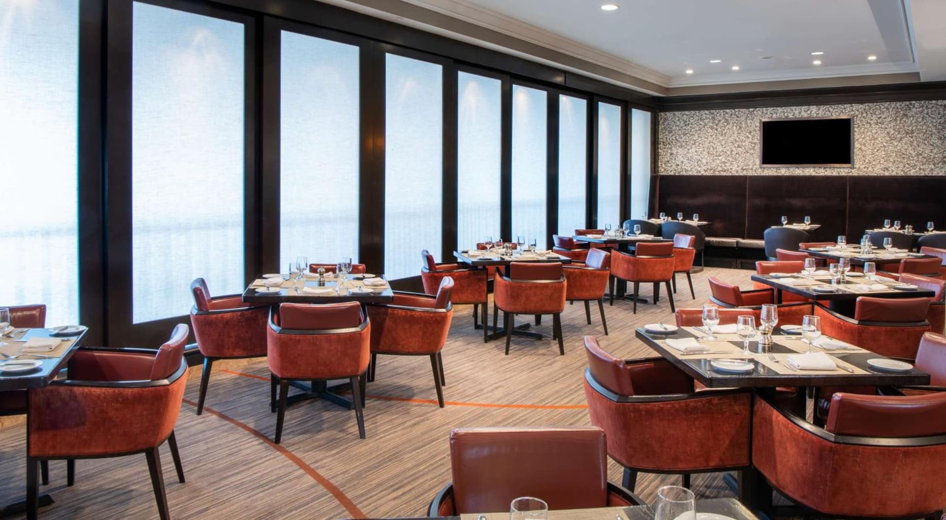 Hyatt Regency Long Island interior in Hauppauge, NY — gallery photo 2