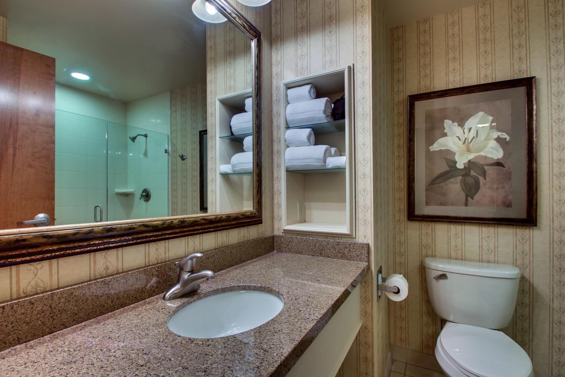 The Inn at Charles Town - Hollywood Casino gallery photo in Charles Town, WV — image 7