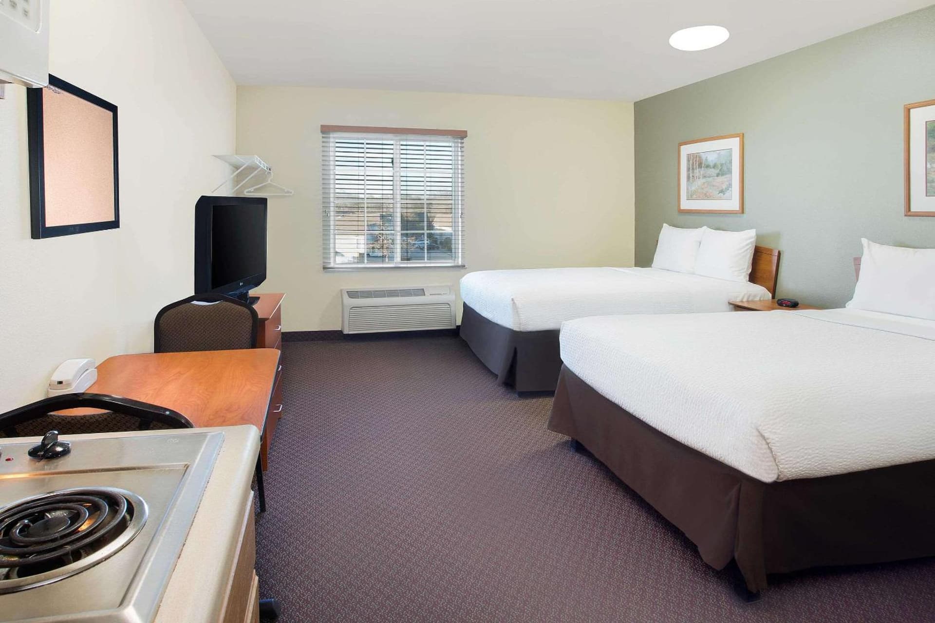 WoodSpring Suites Baton Rouge Airline Highway interior in Baton Rouge, LA — gallery photo 2