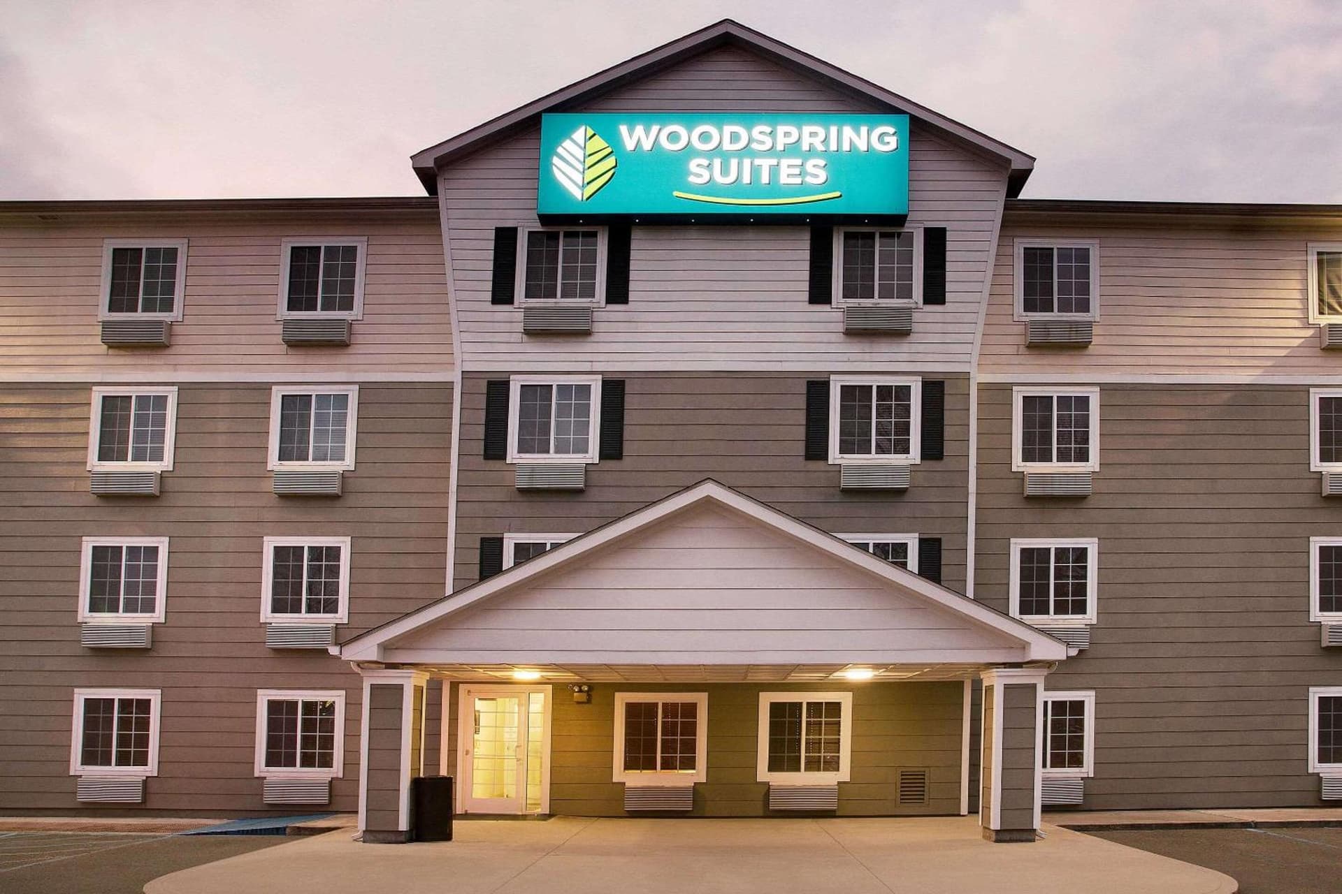 WoodSpring Suites Baton Rouge Airline Highway — hotel in Baton Rouge, Louisiana