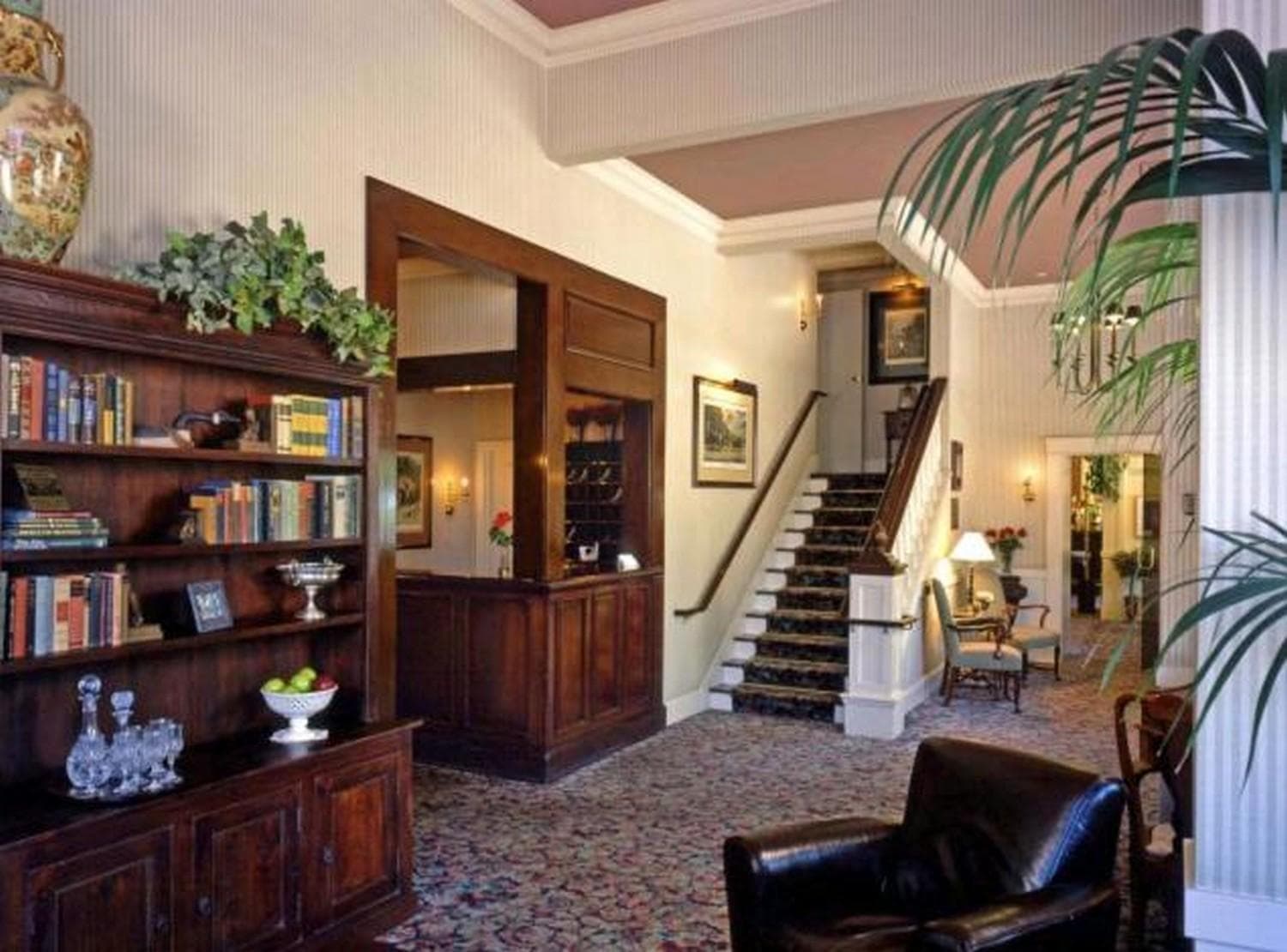 Hotel La Rose gallery photo in Santa Rosa, CA — image 14