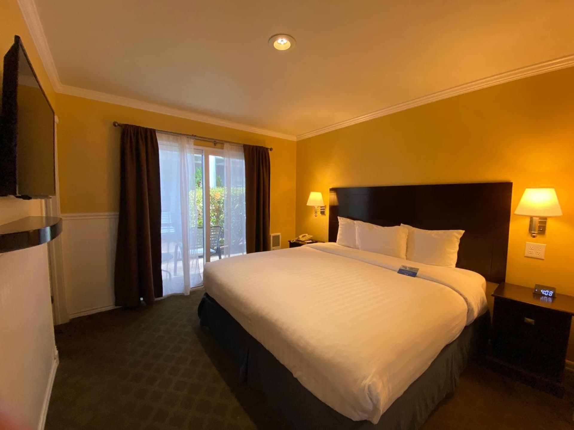 Monterey Bay Lodge gallery photo in Monterey, CA — image 36